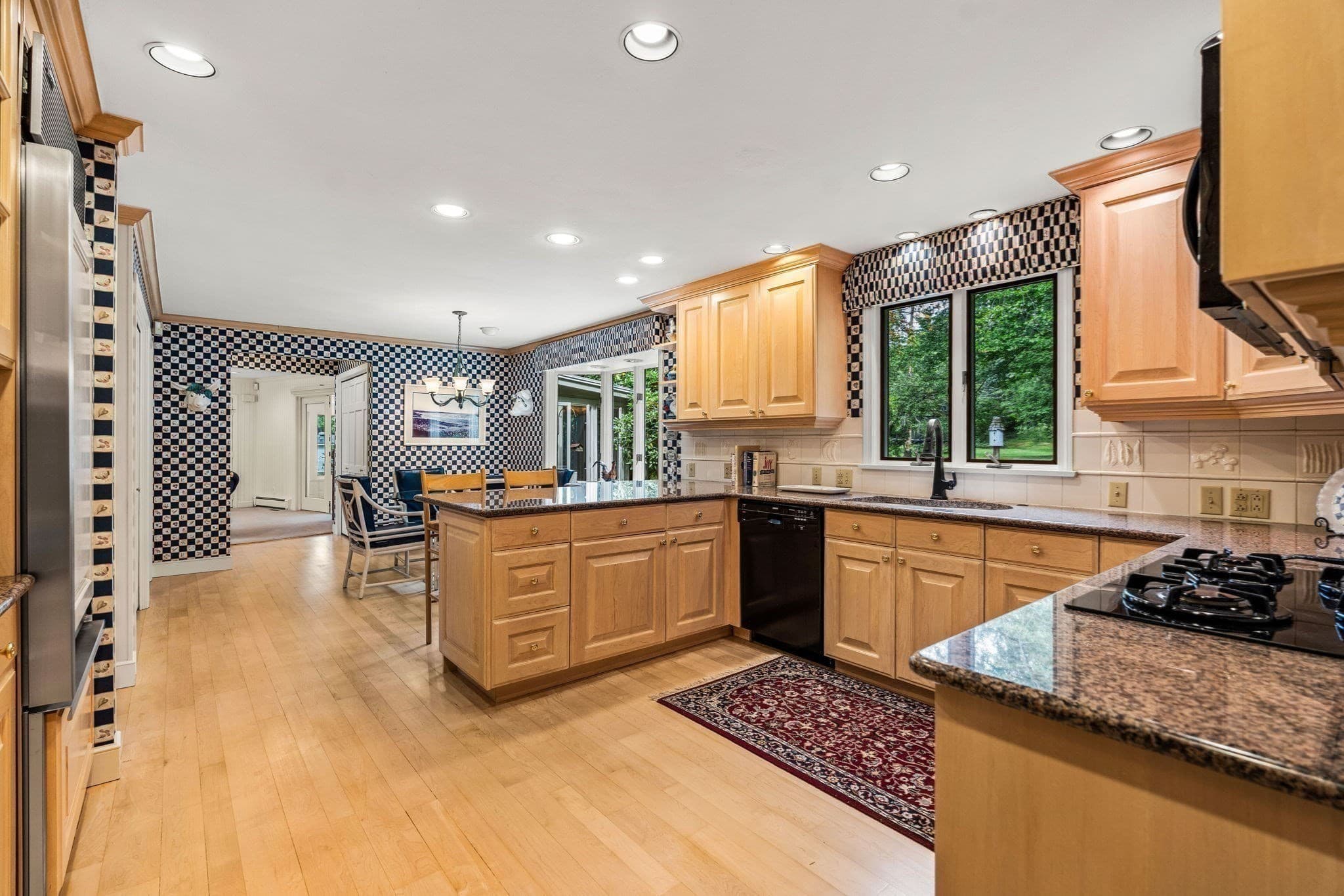 Single Family Residence at 1 Homestead Circle, Andover MA 01810, photo 13 of 42