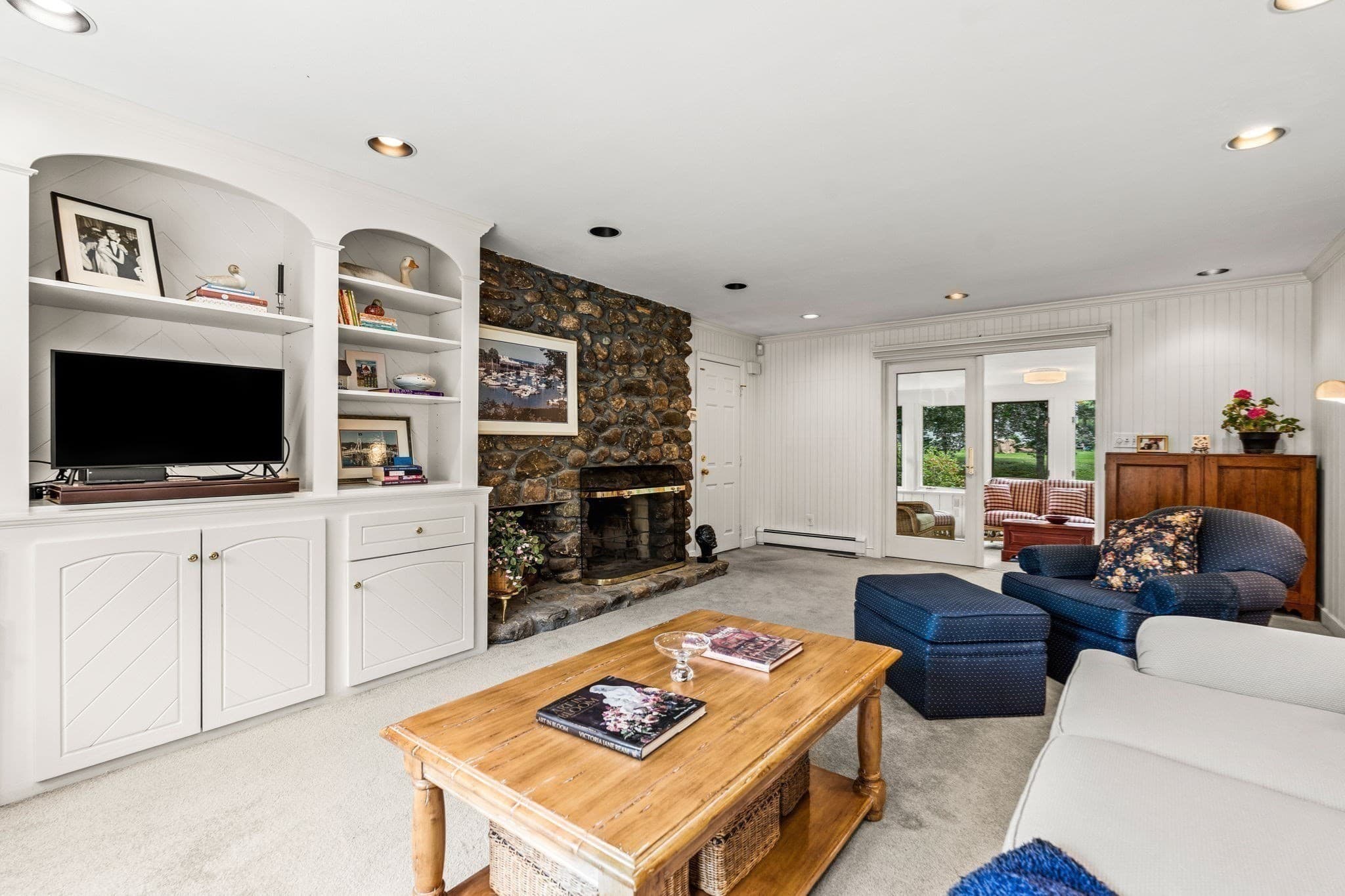 Single Family Residence at 1 Homestead Circle, Andover MA 01810, photo 22 of 42