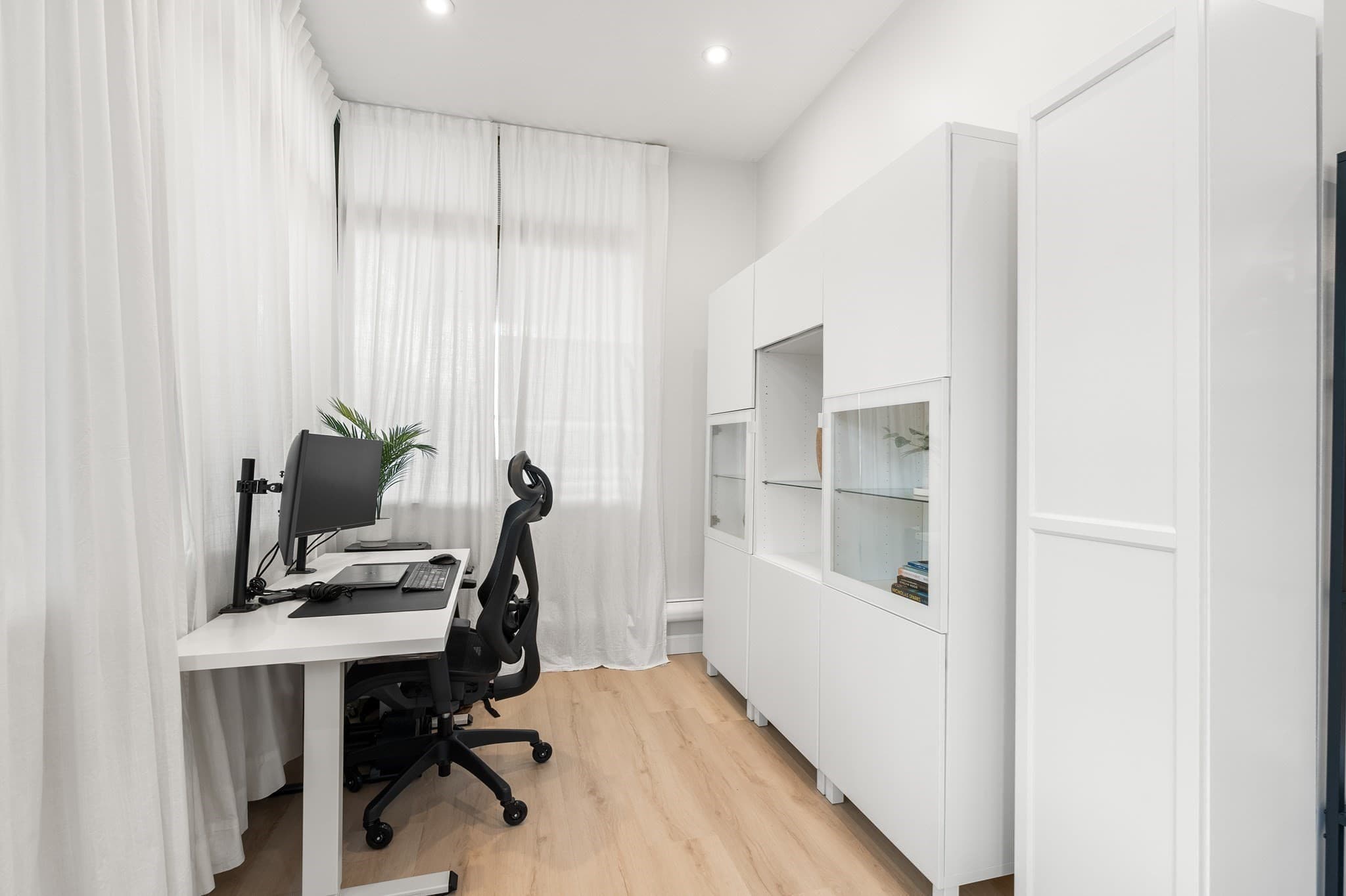 Condominium at 77 Adams # 101, Quincy MA 02169, photo 7 of 27