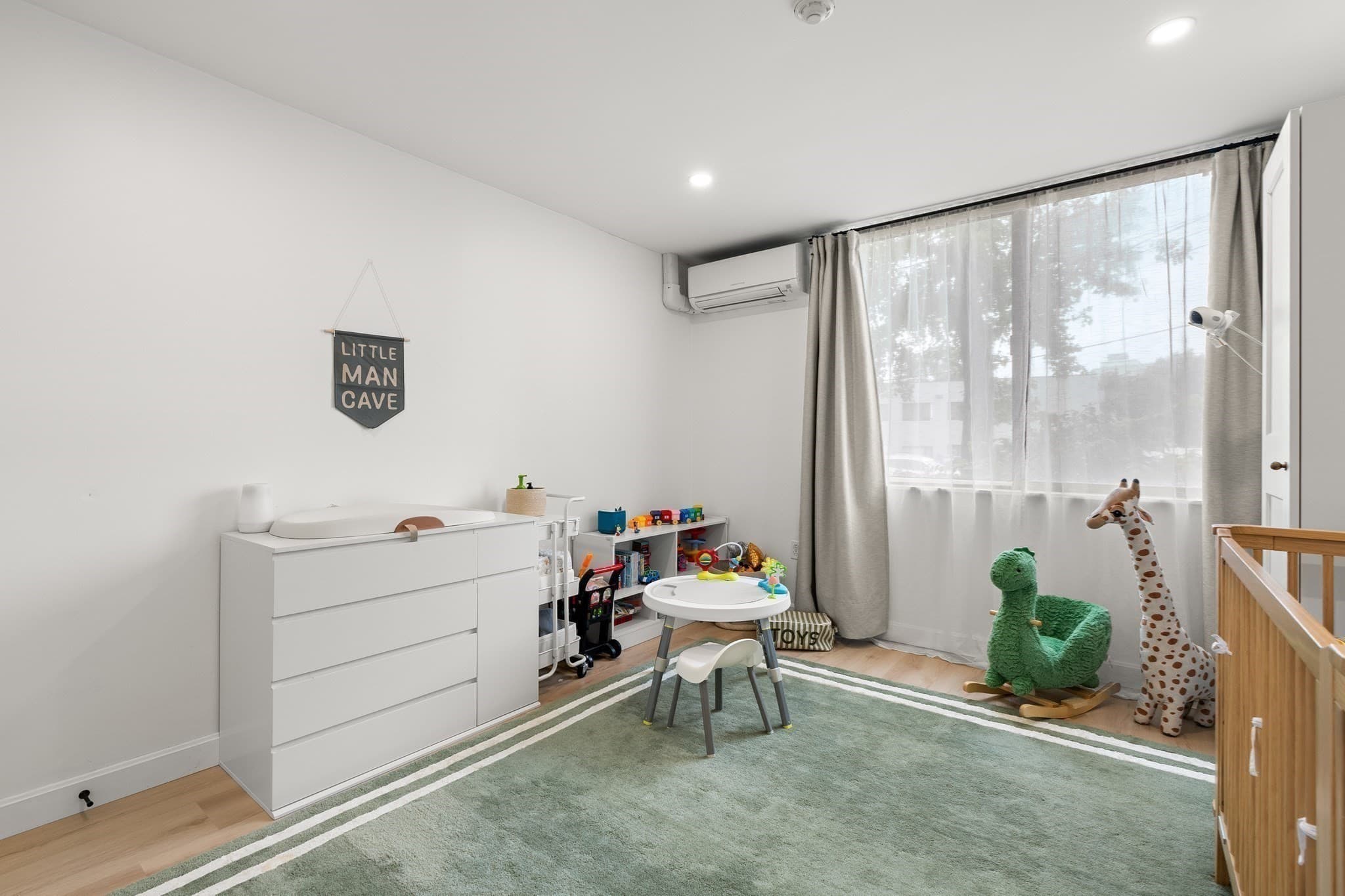 Condominium at 77 Adams # 101, Quincy MA 02169, photo 10 of 27
