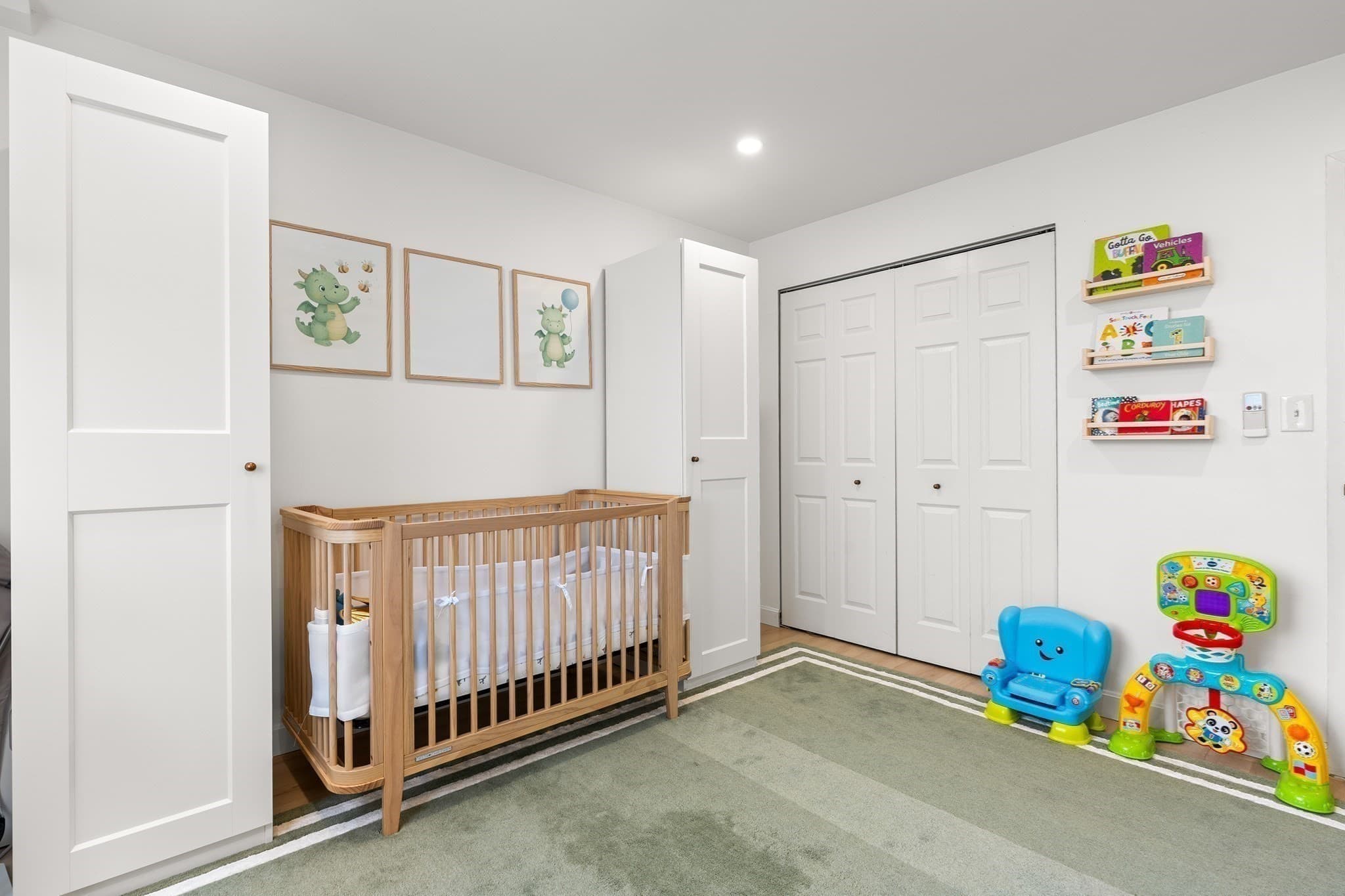 Condominium at 77 Adams # 101, Quincy MA 02169, photo 11 of 27