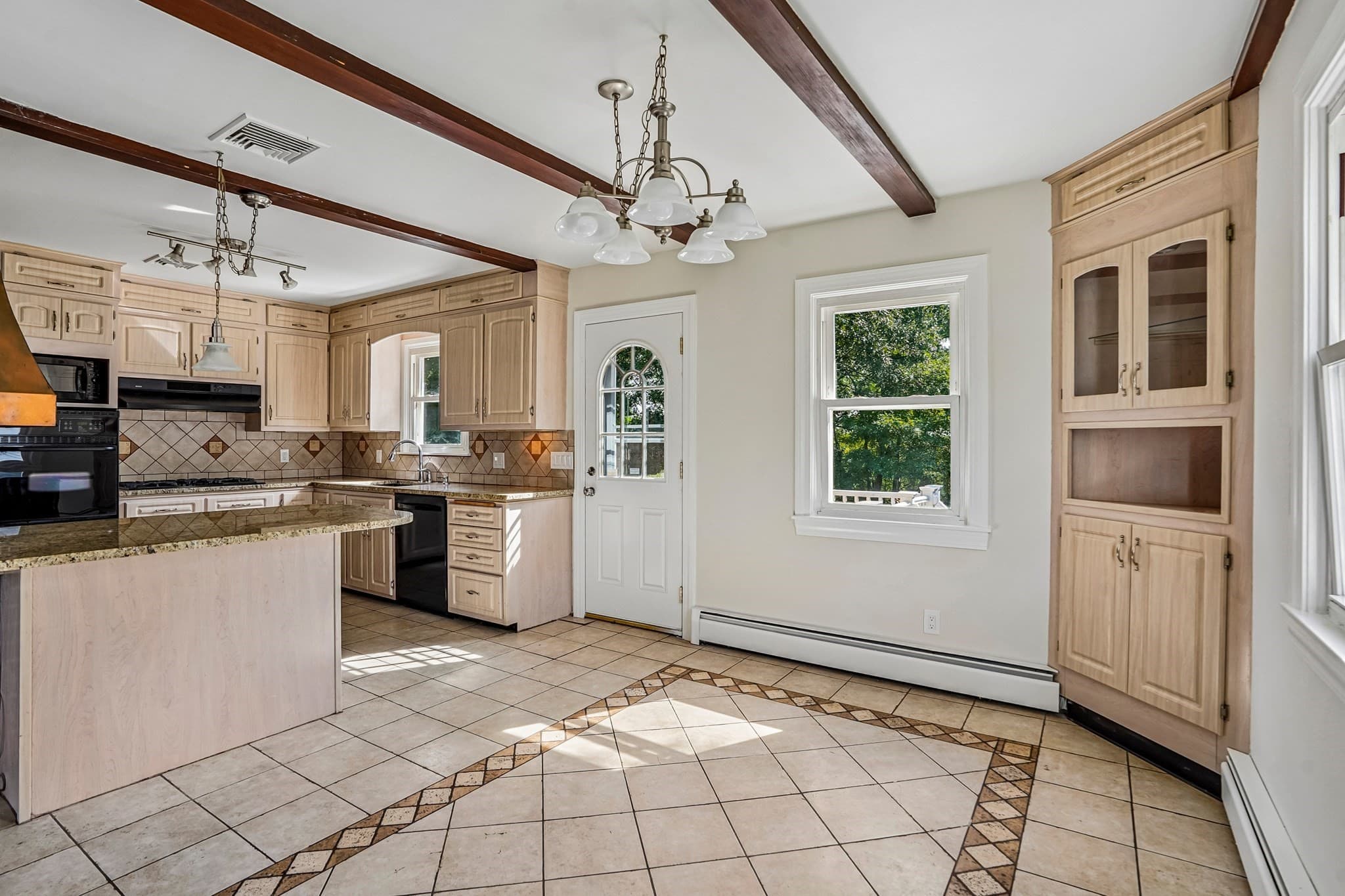 Single Family Residence at 56 Cushing St, North Providence RI 02904, North Providence, photo 7 of 31