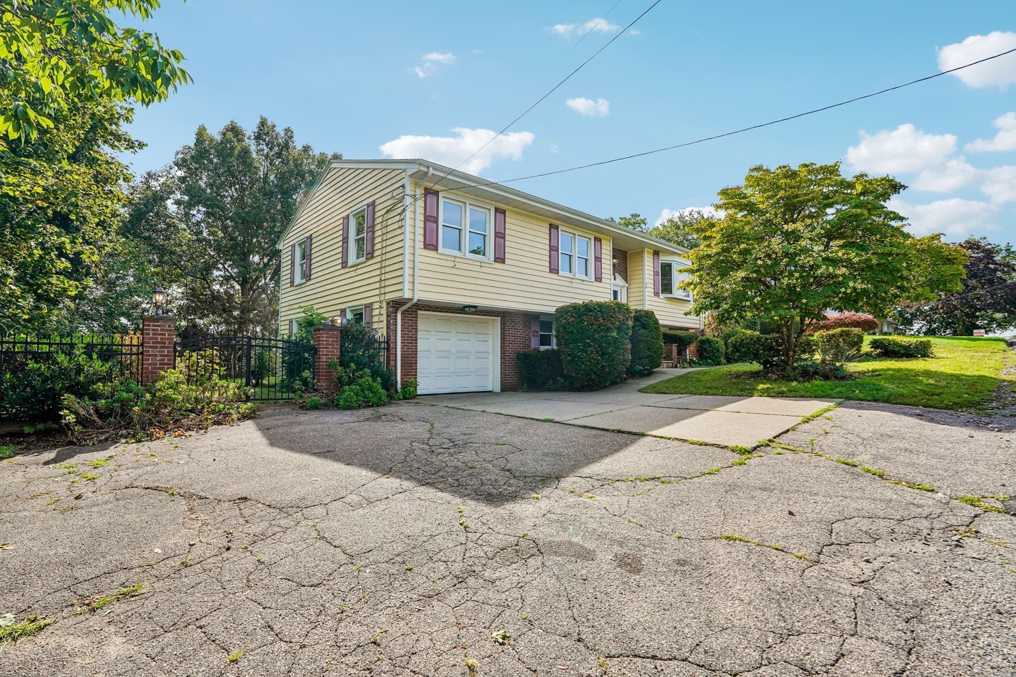Single Family Residence at 56 Cushing St, North Providence RI 02904, North Providence, photo 30 of 31