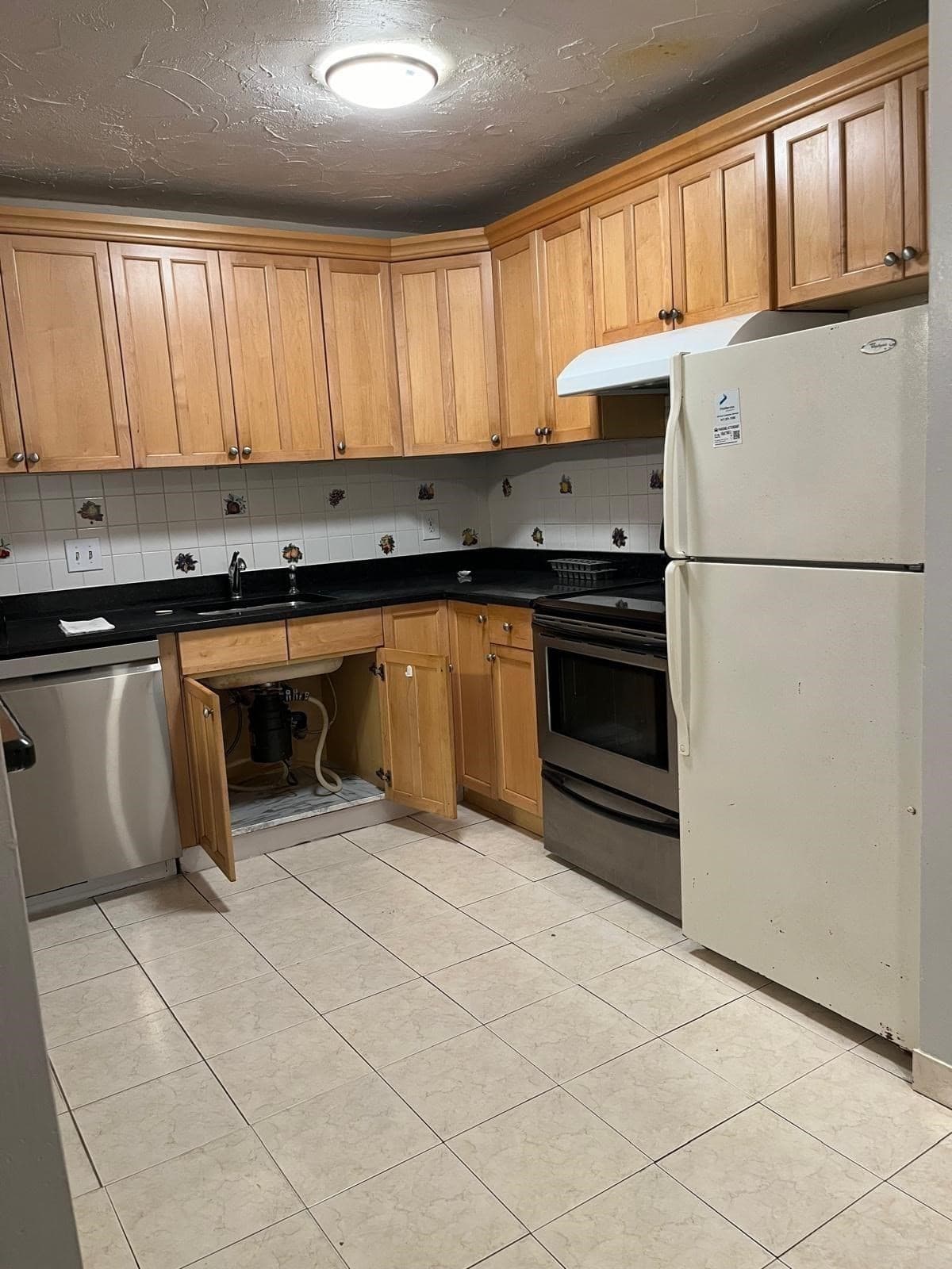 Condominium at 15 Weld St # 46, Framingham MA 01702, Framingham, photo 7 of 25