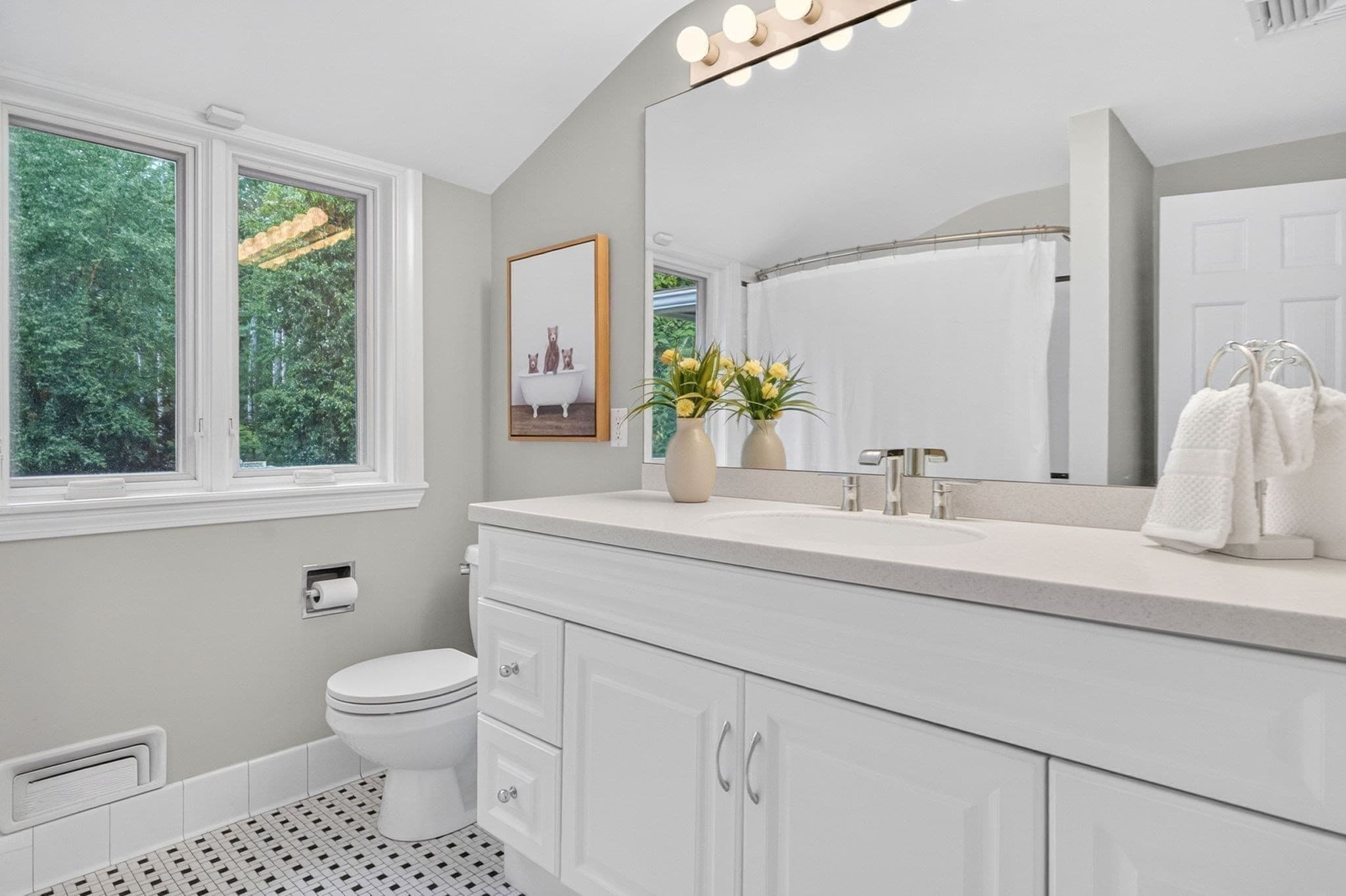 Single Family Residence at 8 Buttercup Ln, Dover MA 02030, Dover, photo 27 of 40