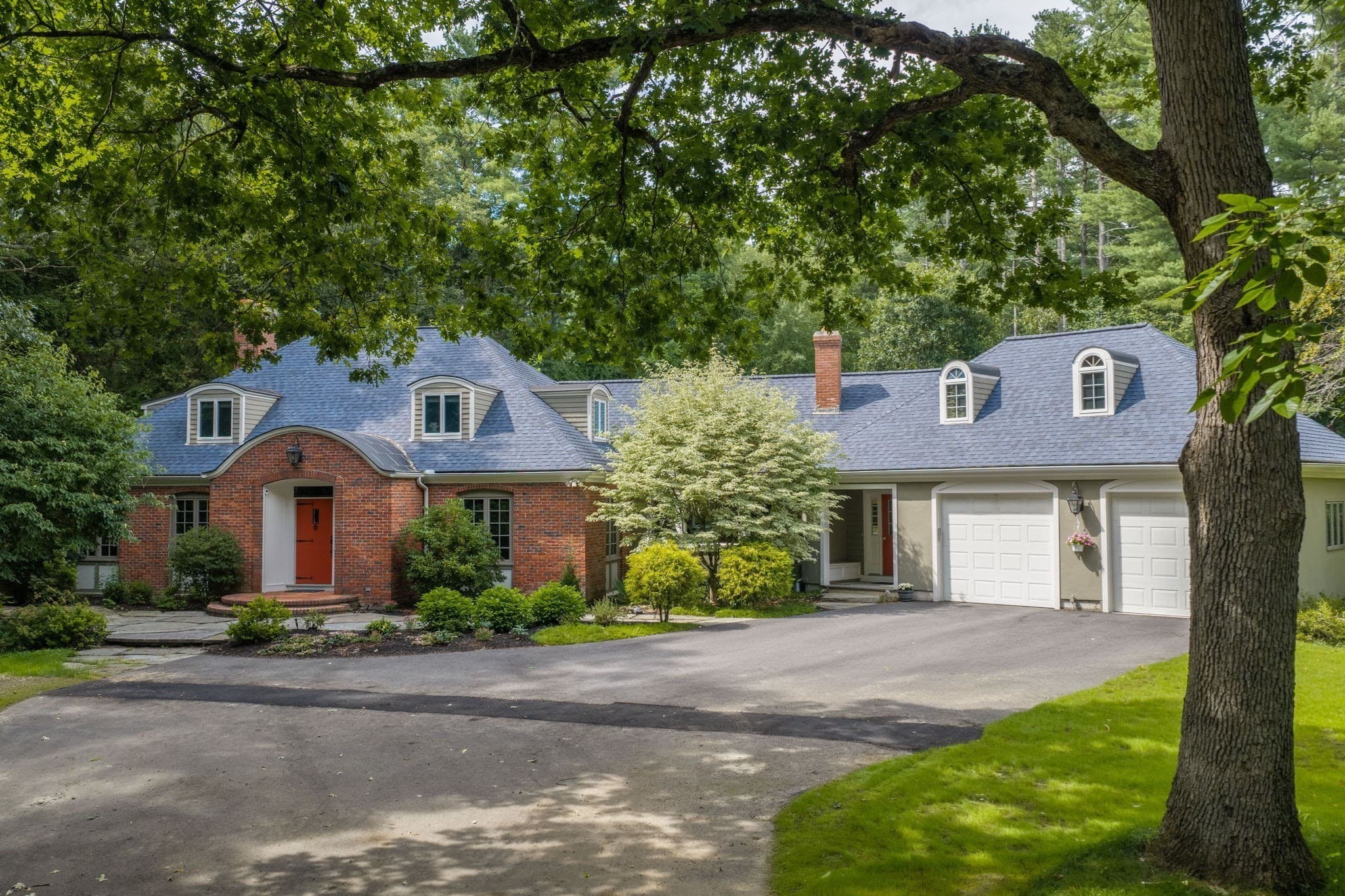 Single Family Residence at 8 Buttercup Ln, Dover MA 02030, Dover, photo 3 of 40