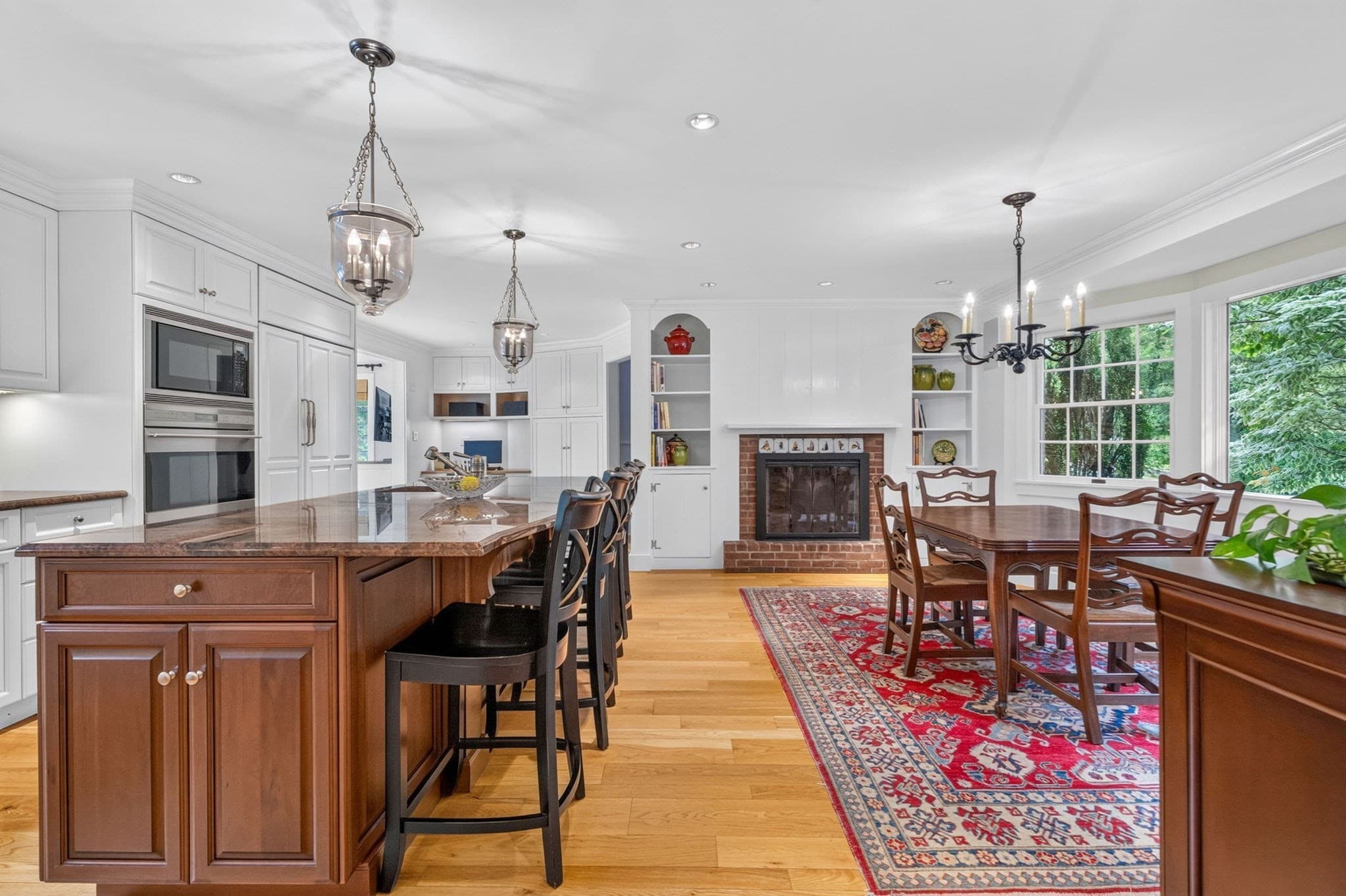 Single Family Residence at 8 Buttercup Ln, Dover MA 02030, Dover, photo 5 of 40