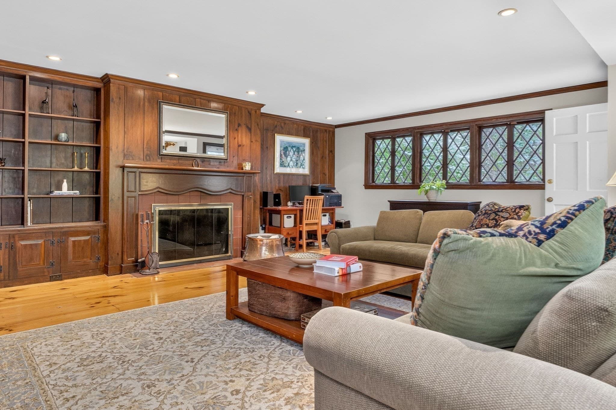 Single Family Residence at 8 Buttercup Ln, Dover MA 02030, Dover, photo 15 of 40