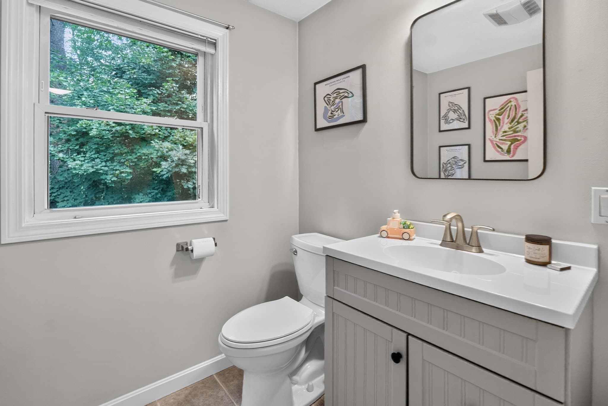 Single Family Residence at 40 Hartford Ave N, Upton MA 01568, Upton, photo 28 of 40