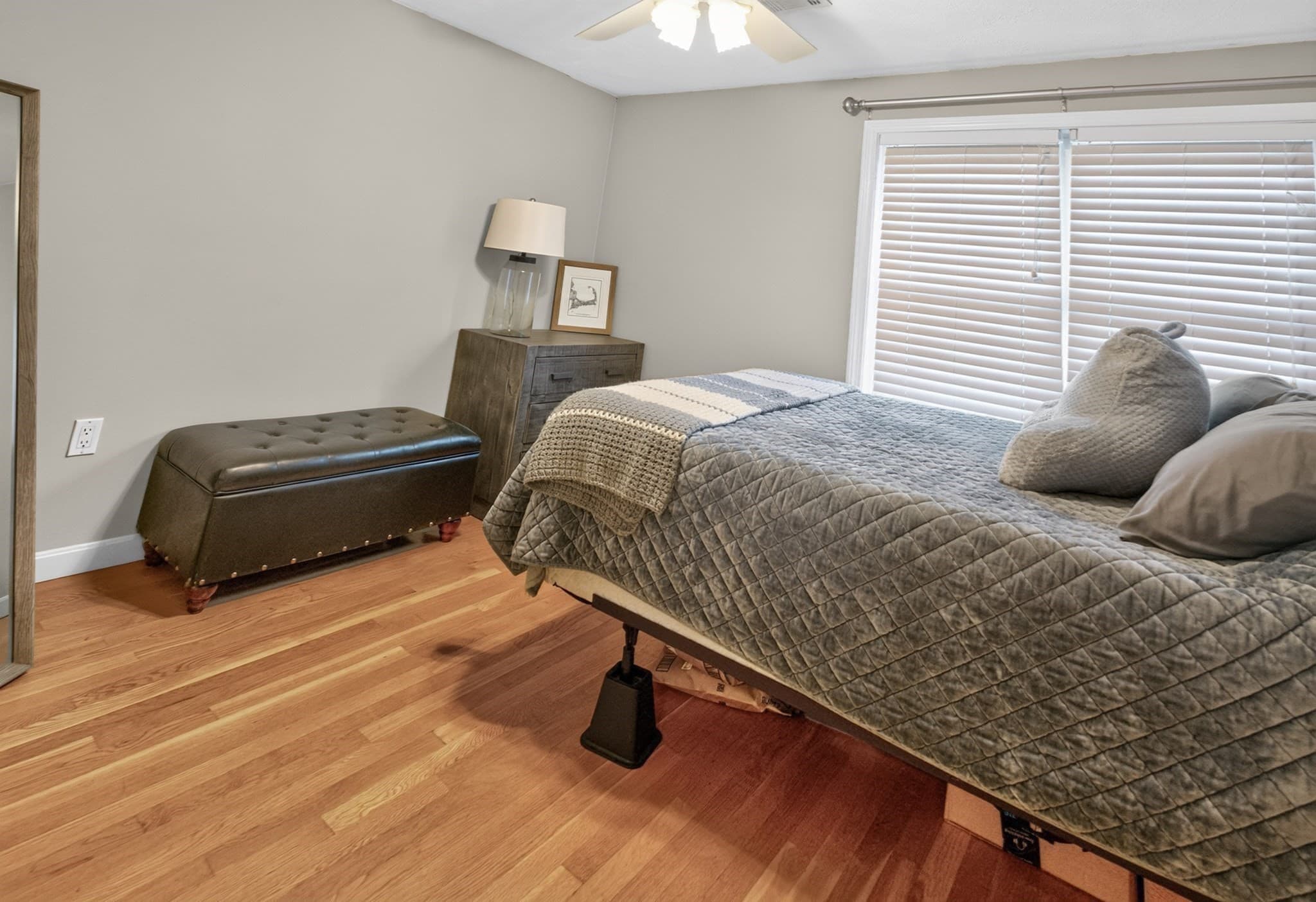 Single Family Residence at 40 Hartford Ave N, Upton MA 01568, Upton, photo 18 of 40