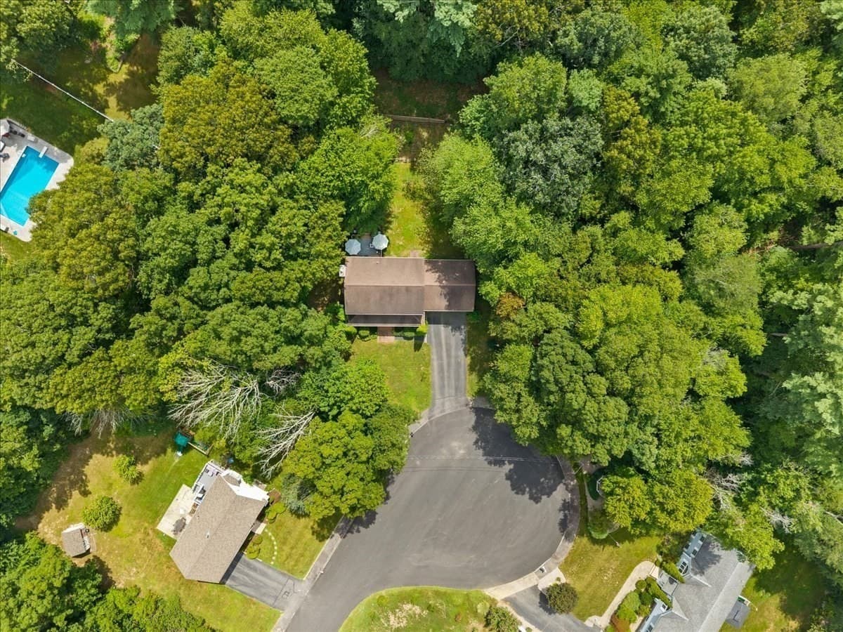 Single Family Residence at 194 Woodlawn Street, Taunton MA 02718, photo 3 of 41
