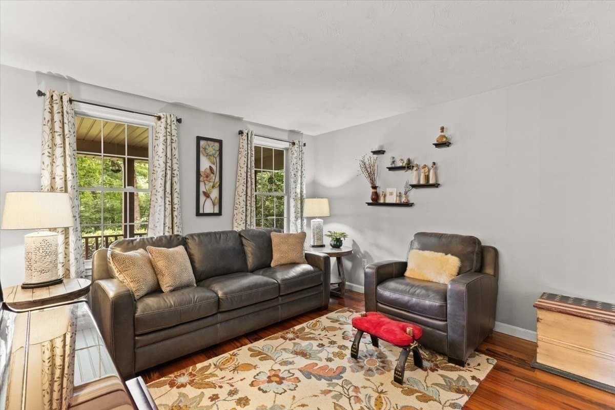 Single Family Residence at 194 Woodlawn Street, Taunton MA 02718, photo 20 of 41