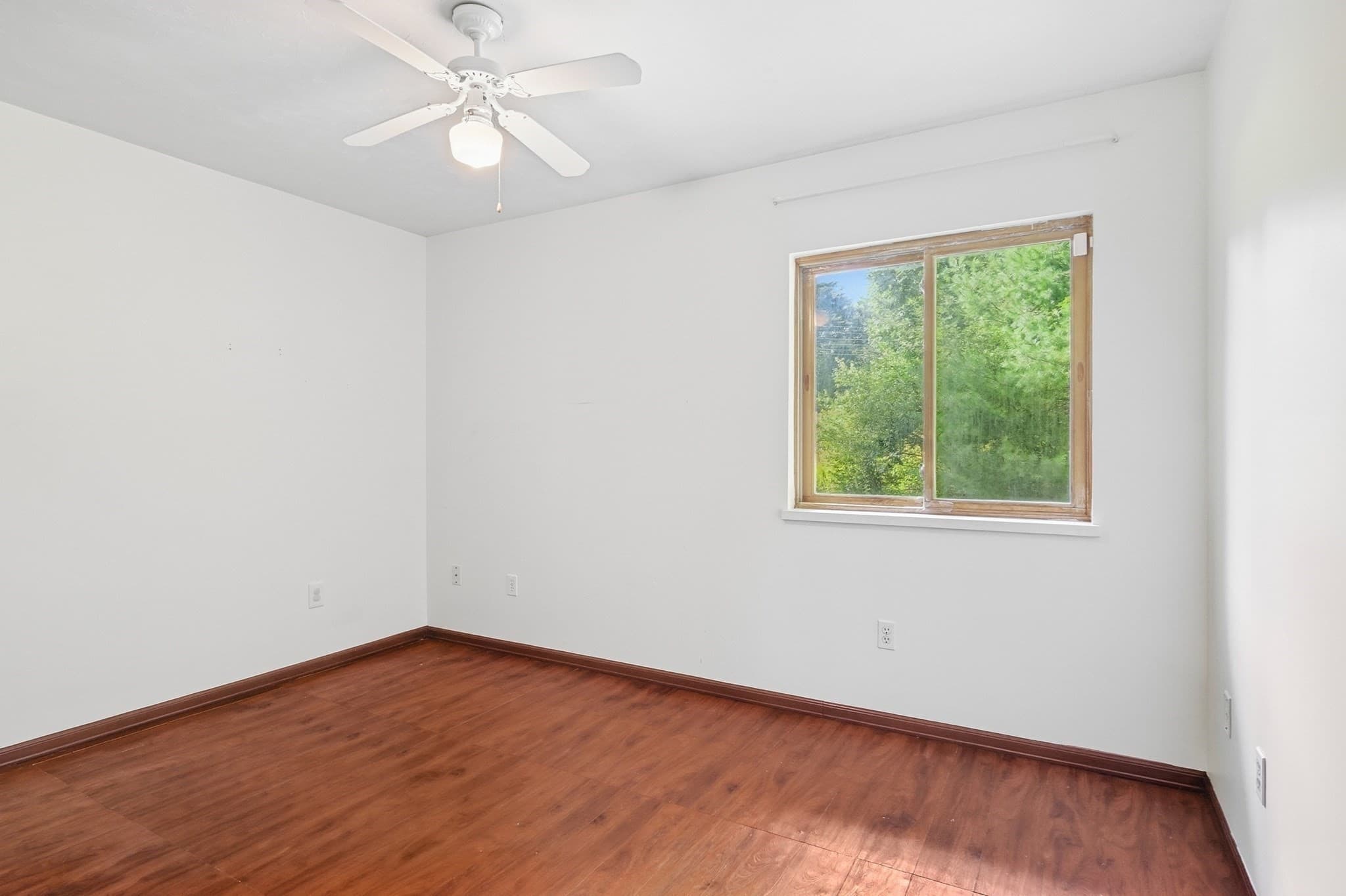 Single Family Residence at 21 Stone Hill Rd, New Salem MA 01355, New Salem, photo 11 of 36