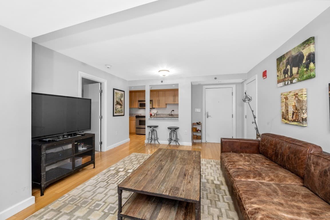 165 Tremont St # 705, Boston MA 02111