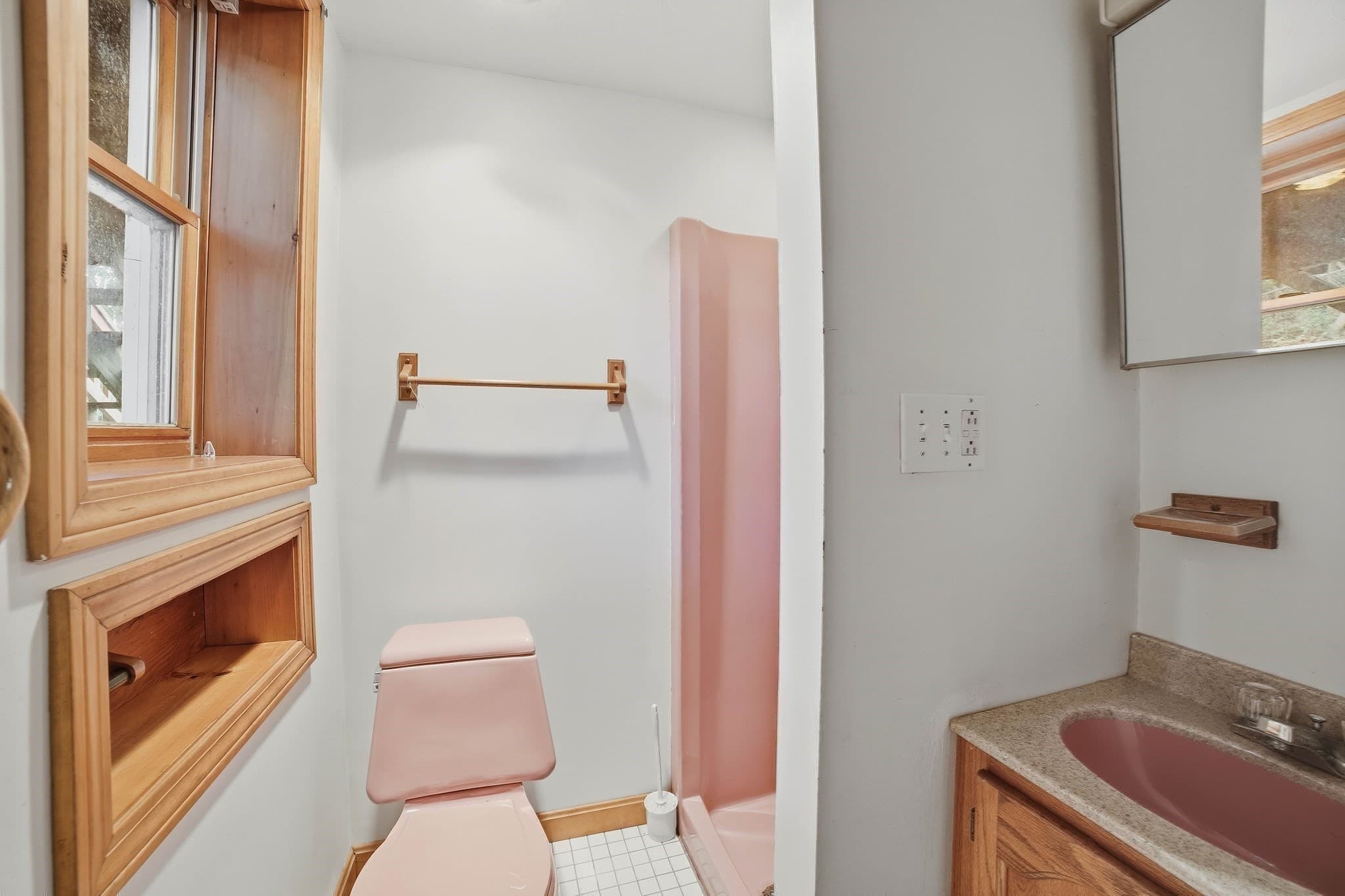 2 Family - 2 Units Up/Down at 102 Sycamore Street, Millbury MA 01527, Millbury, photo 12 of 32