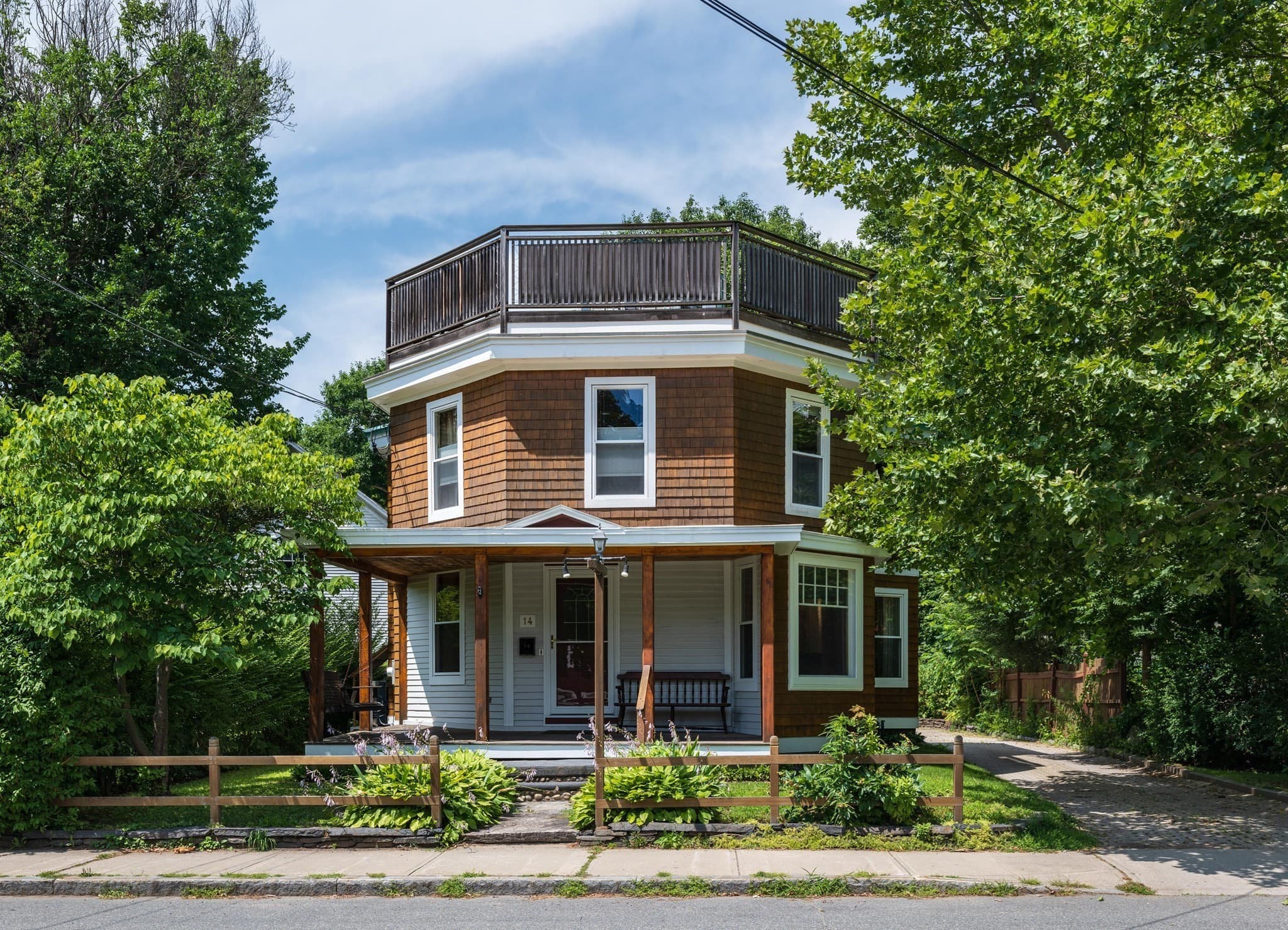 14 Main St, Shelburne MA 01370