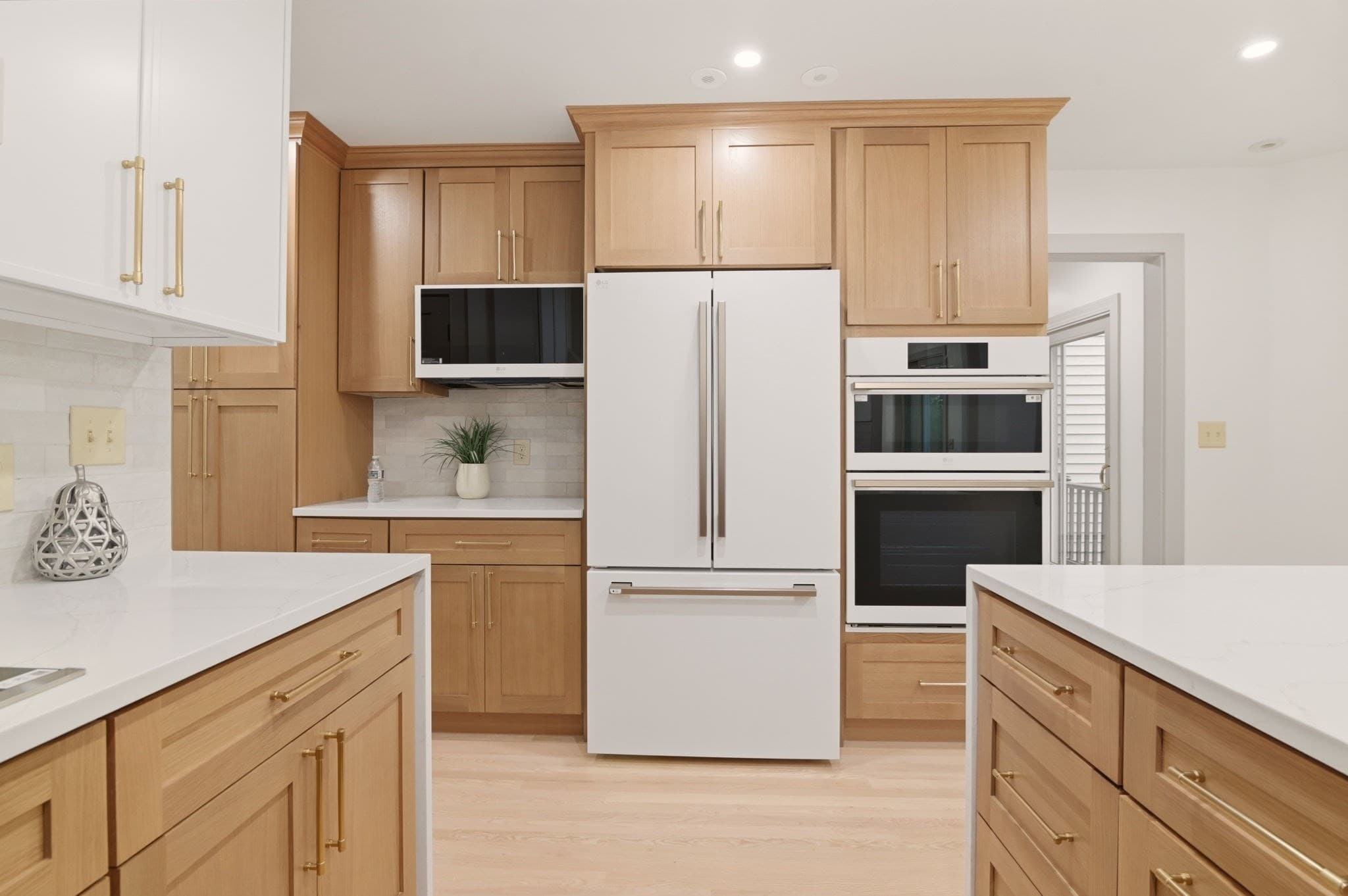 Single Family Residence at 1262 Randolph Ave, Milton MA 02186, Milton, photo 15 of 42