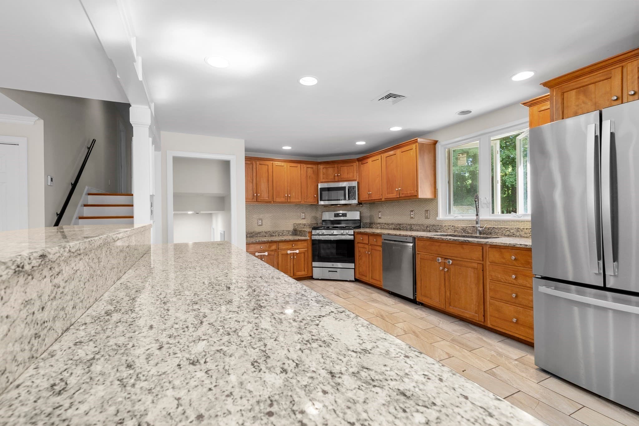 Single Family Residence at 206 Fairview Ave, Brockton MA 02301, Brockton, photo 3 of 41