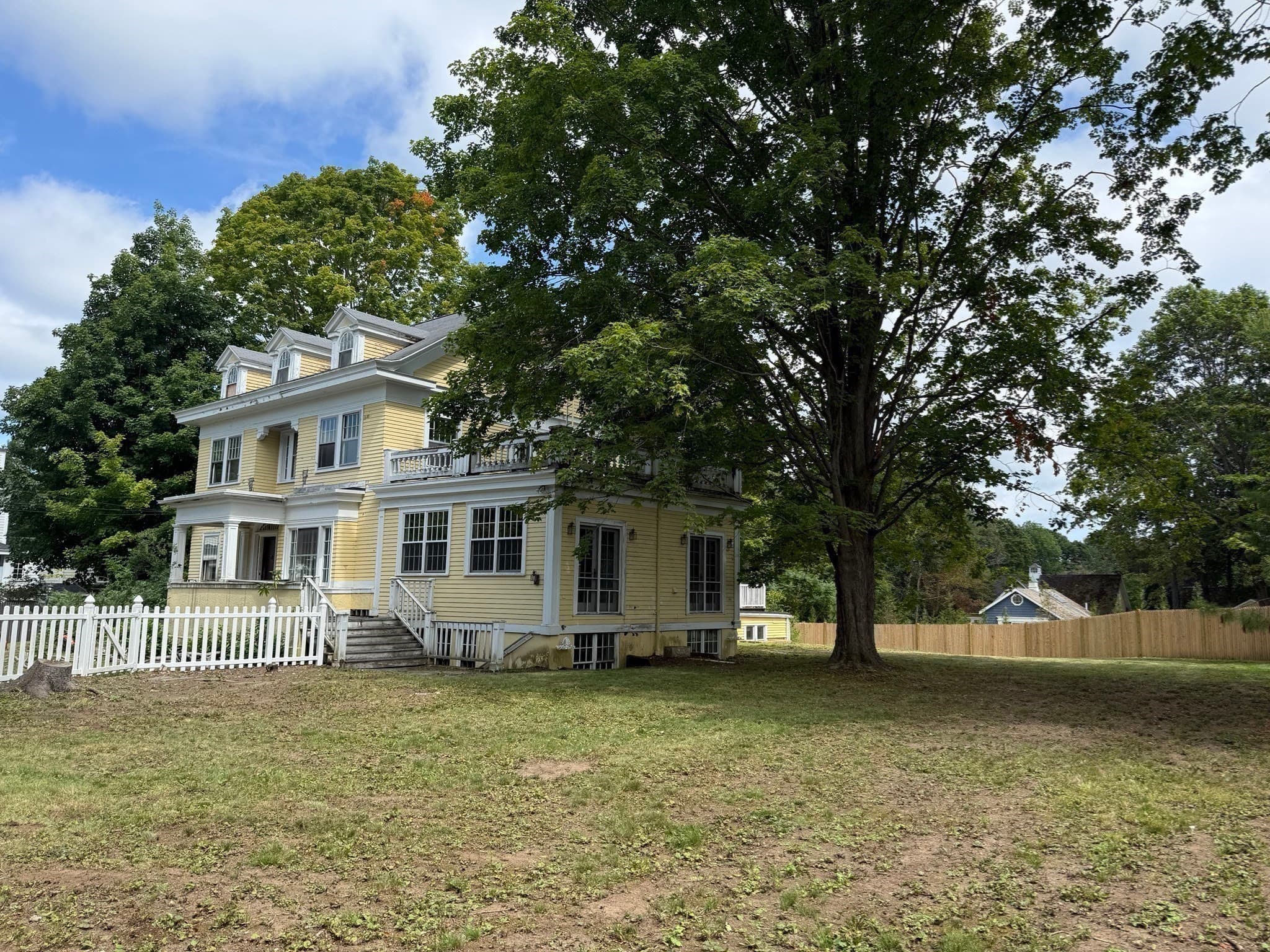 Residential at 115 School, Manchester MA 01944, Manchester, photo 5 of 25