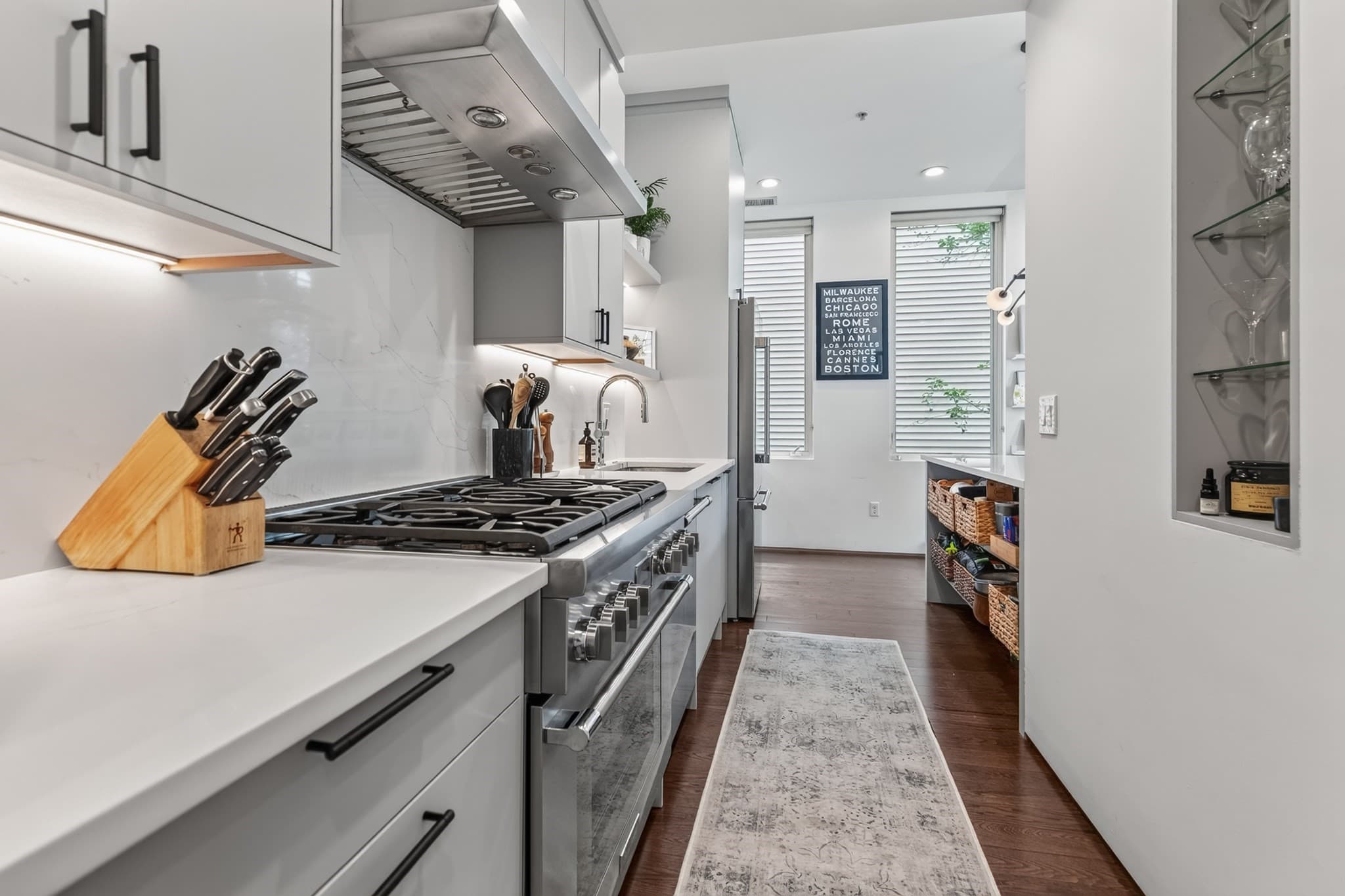 Condominium at 503 East 1st # 6, Boston MA 02127, Boston, photo 16 of 42