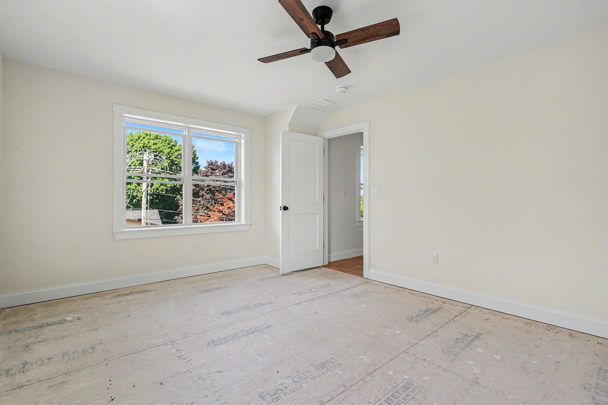 Single Family Residence at 15 Bennington, Haverhill MA 01832, Haverhill, photo 26 of 35
