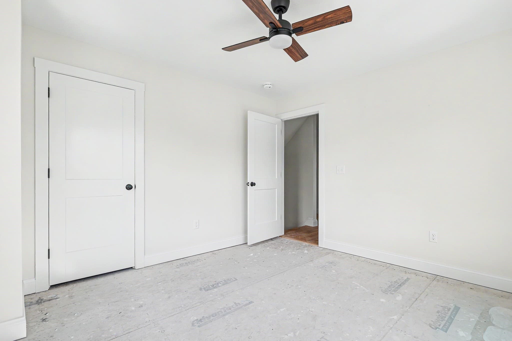 Single Family Residence at 15 Bennington, Haverhill MA 01832, Haverhill, photo 28 of 35