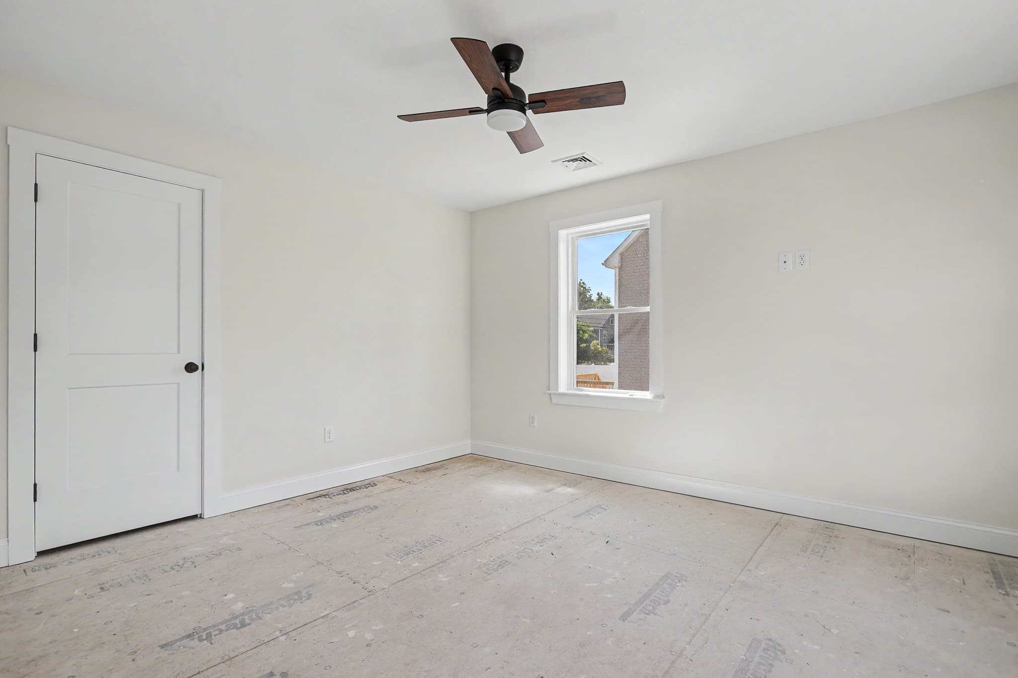 Single Family Residence at 15 Bennington, Haverhill MA 01832, Haverhill, photo 25 of 35