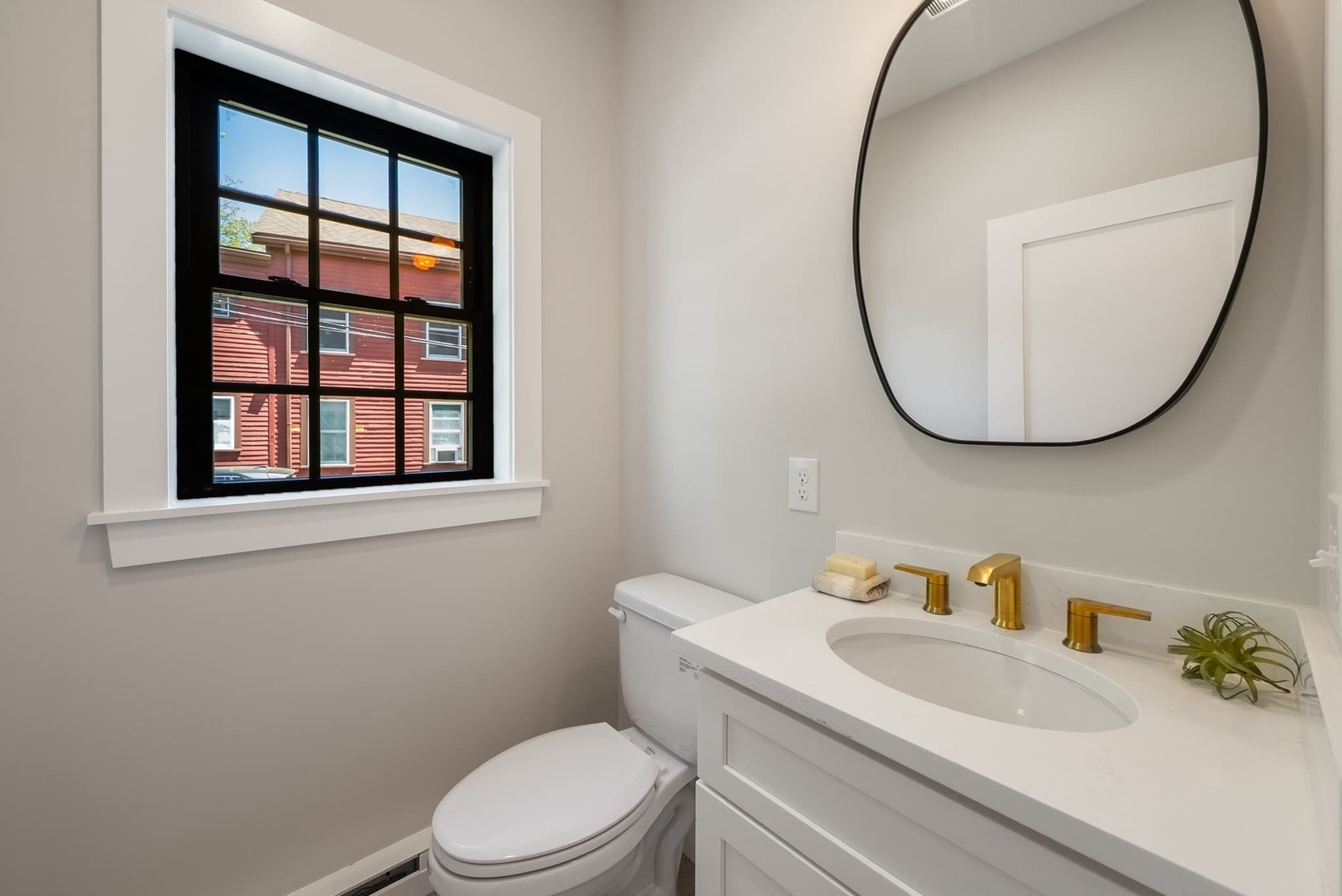Condominium at 52 Lewis Ave # 52, Arlington MA 02474, Arlington, photo 11 of 42