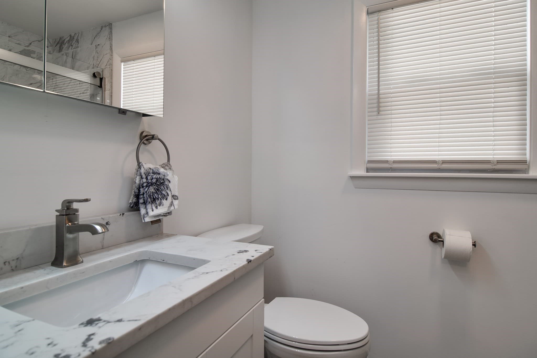 Single Family Residence at 14 French Road, Holbrook MA 02343, Holbrook, photo 12 of 25
