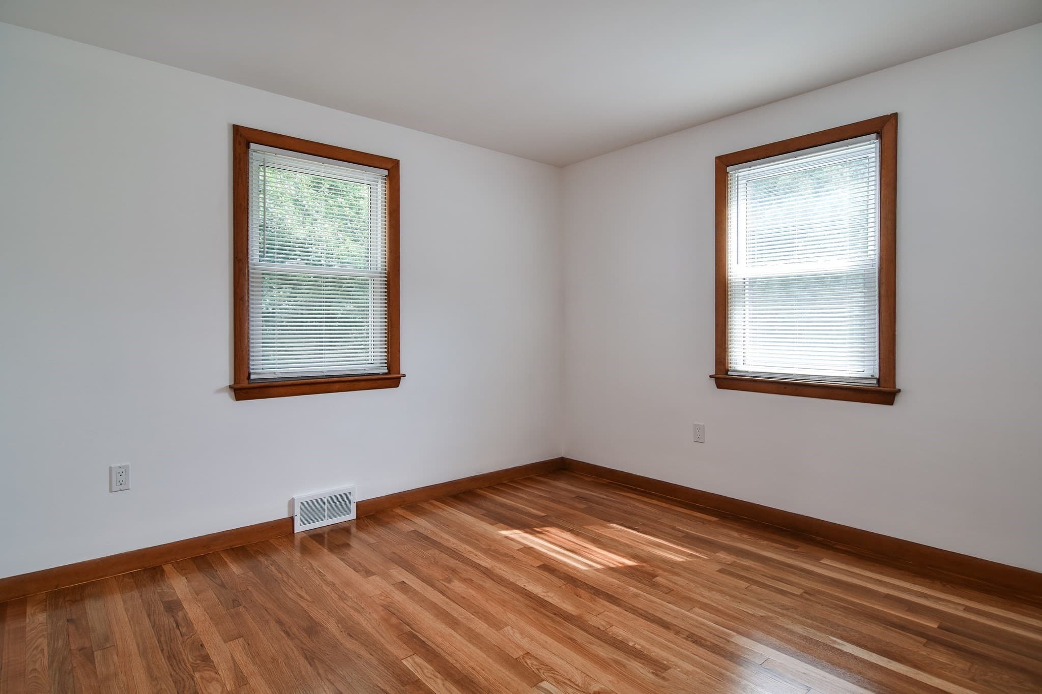 Single Family Residence at 14 French Road, Holbrook MA 02343, Holbrook, photo 11 of 25