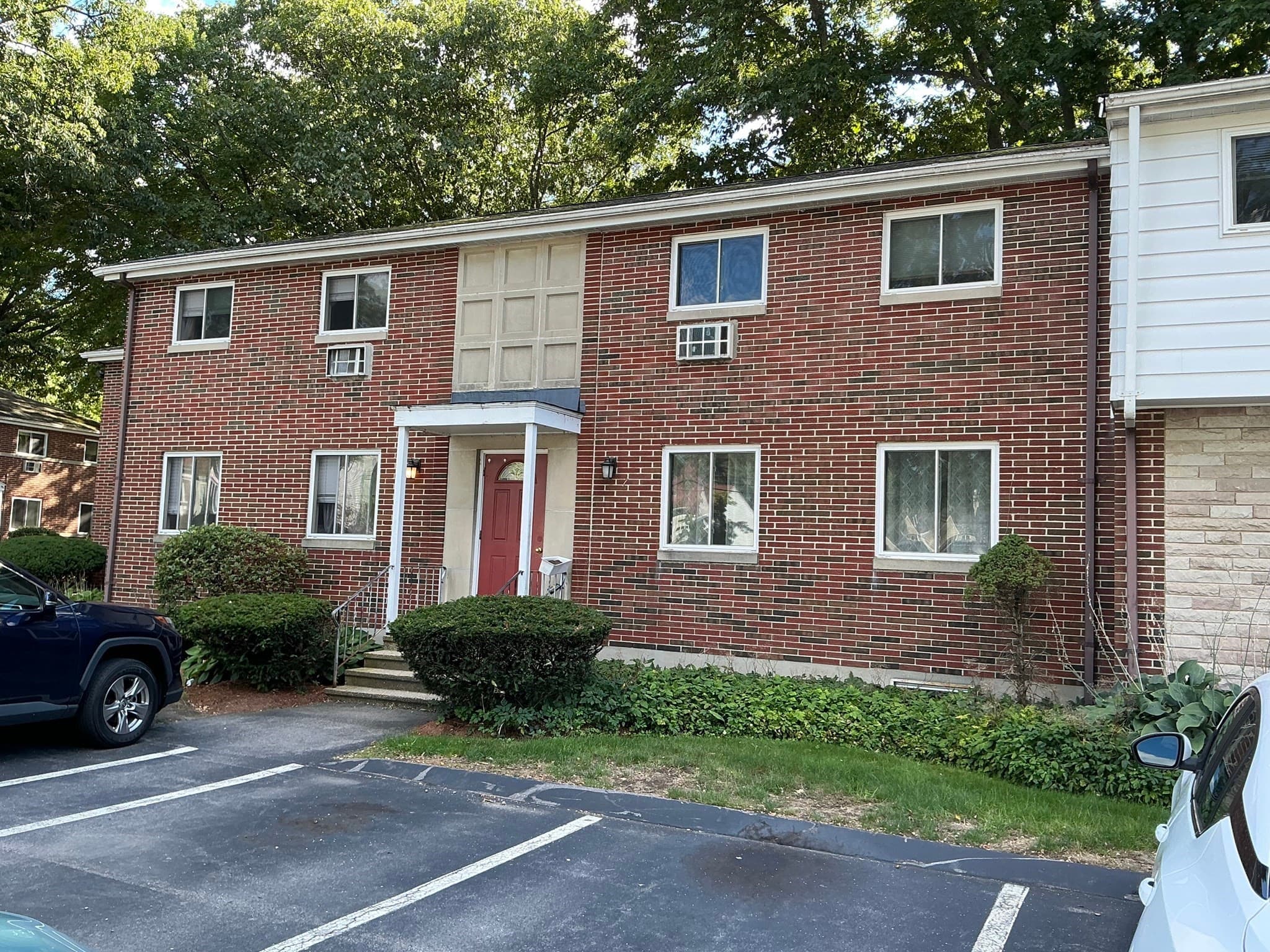 7 Wilson Dr # 7, Framingham MA 01702