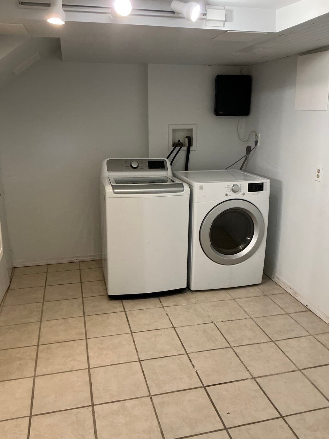 Condominium at 7 Wilson Dr # 7, Framingham MA 01702, Framingham, photo 20 of 26