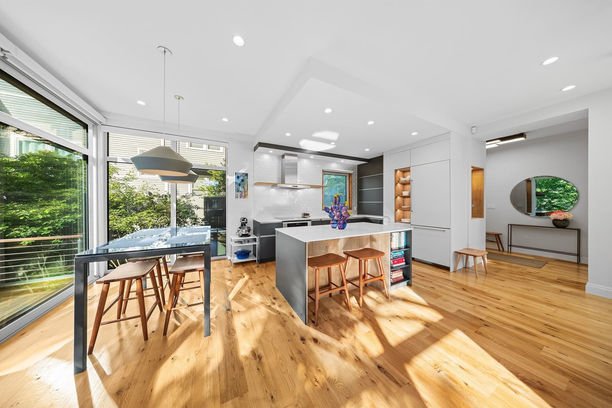 137 Walden St # 137, Cambridge MA 02140