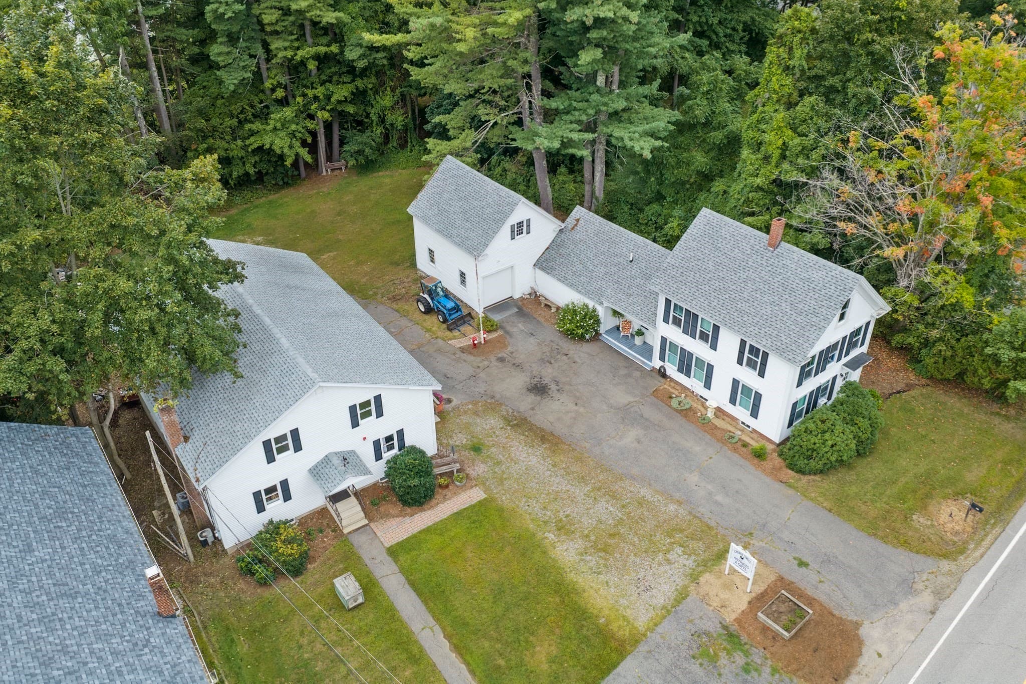 14 Church Street, Kingston NH 03848