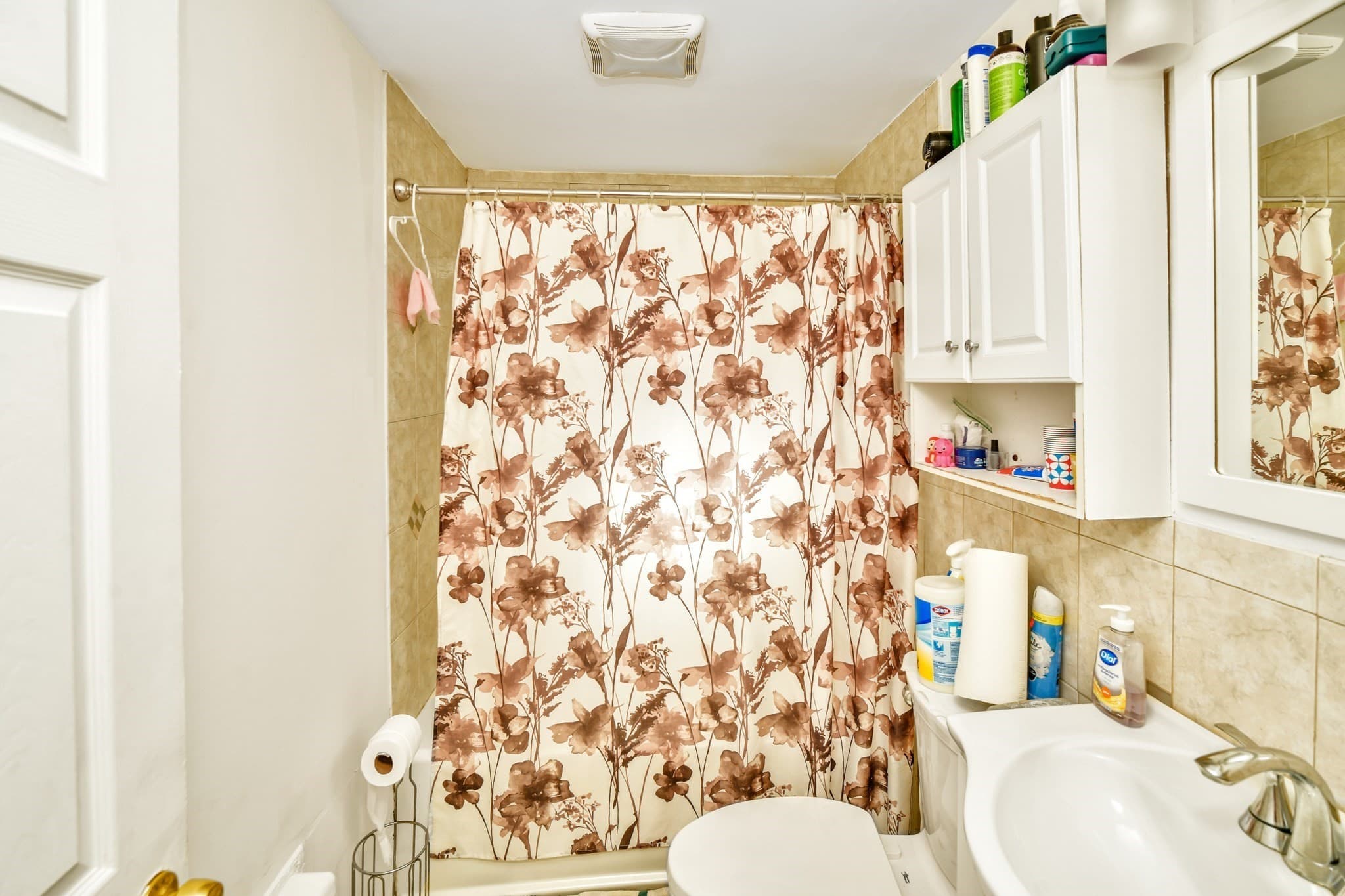 Single Family Residence at 23 Caton St, Boston MA 02136, Boston, photo 12 of 18