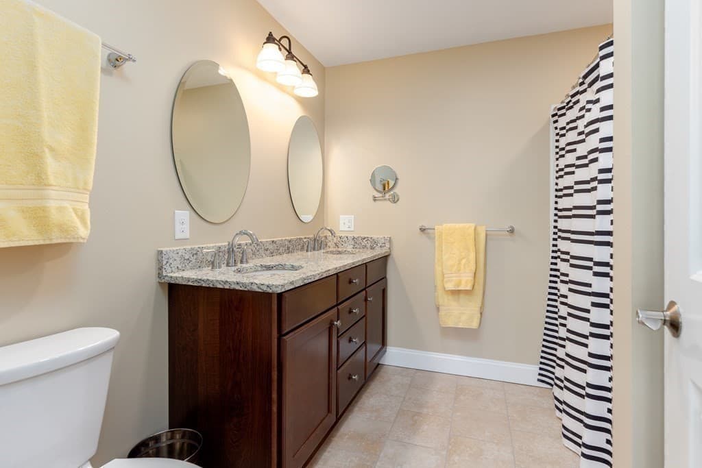 Condominium at 18 Eagle Nest # 332, Clinton MA 01510, Clinton, photo 5 of 30