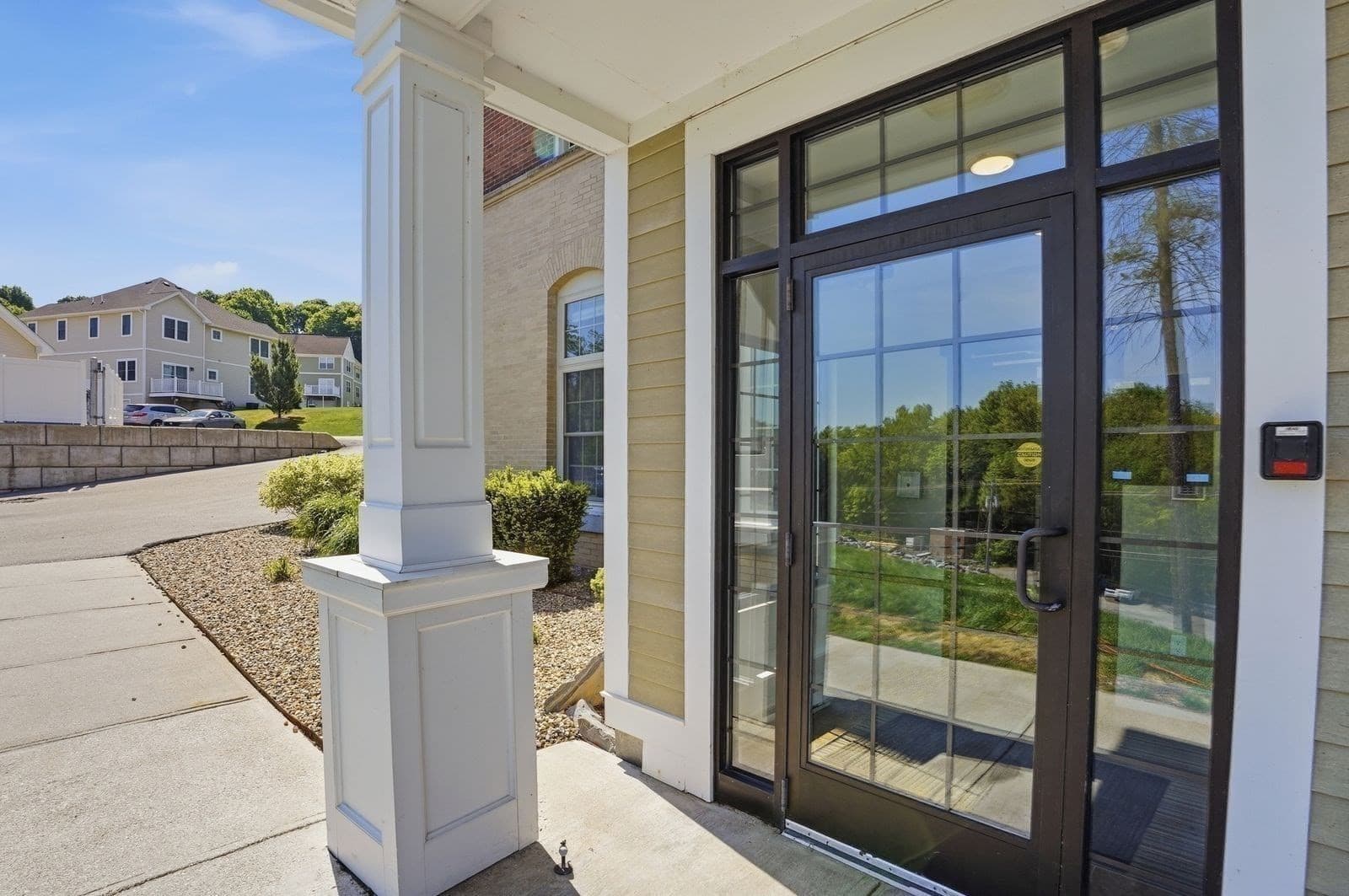 Condominium at 18 Eagle Nest # 332, Clinton MA 01510, Clinton, photo 19 of 30