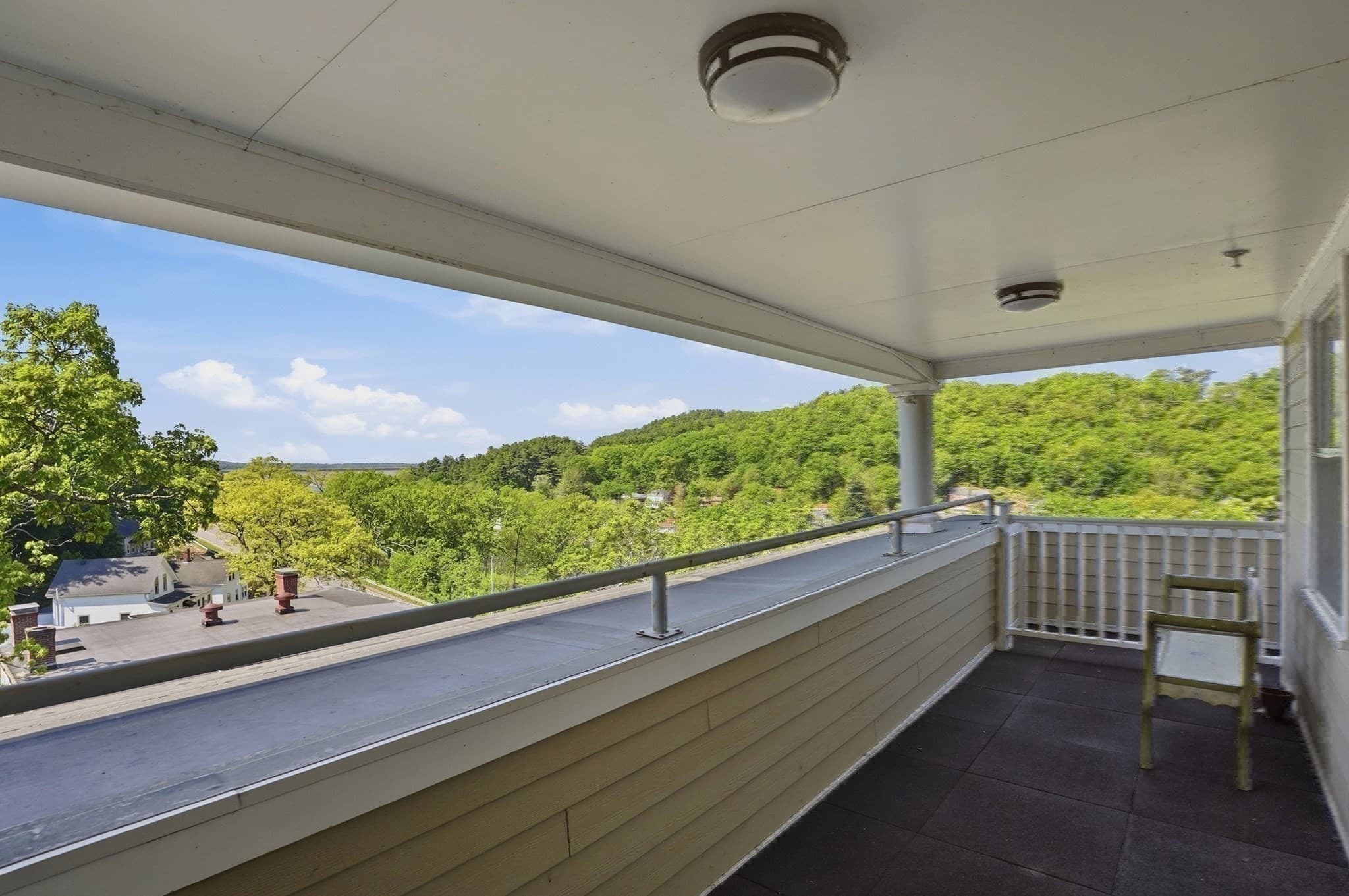 Condominium at 18 Eagle Nest # 332, Clinton MA 01510, Clinton, photo 21 of 30