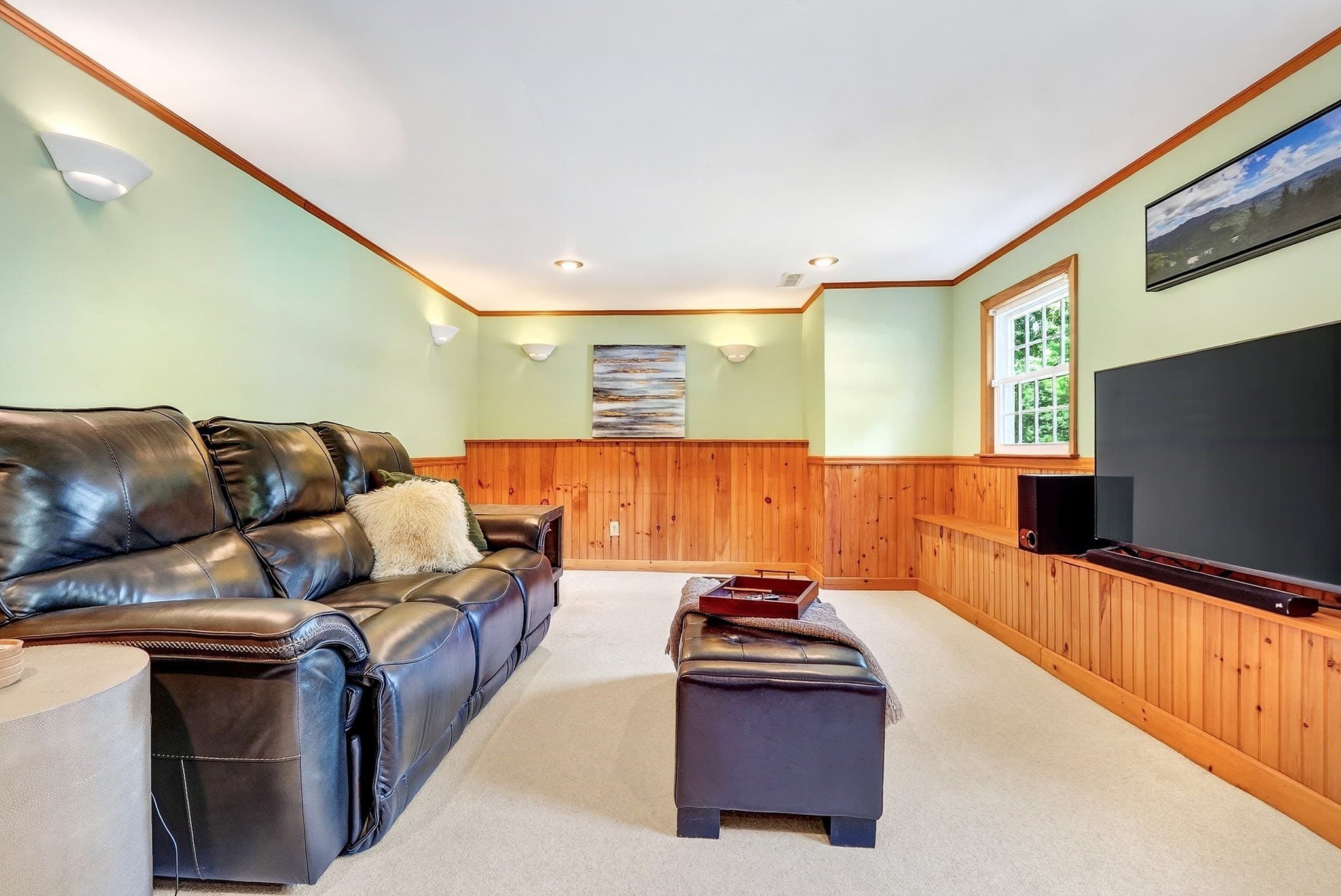 Single Family Residence at 2 Town Line Rd, Burlington MA 01803, Burlington, photo 22 of 34