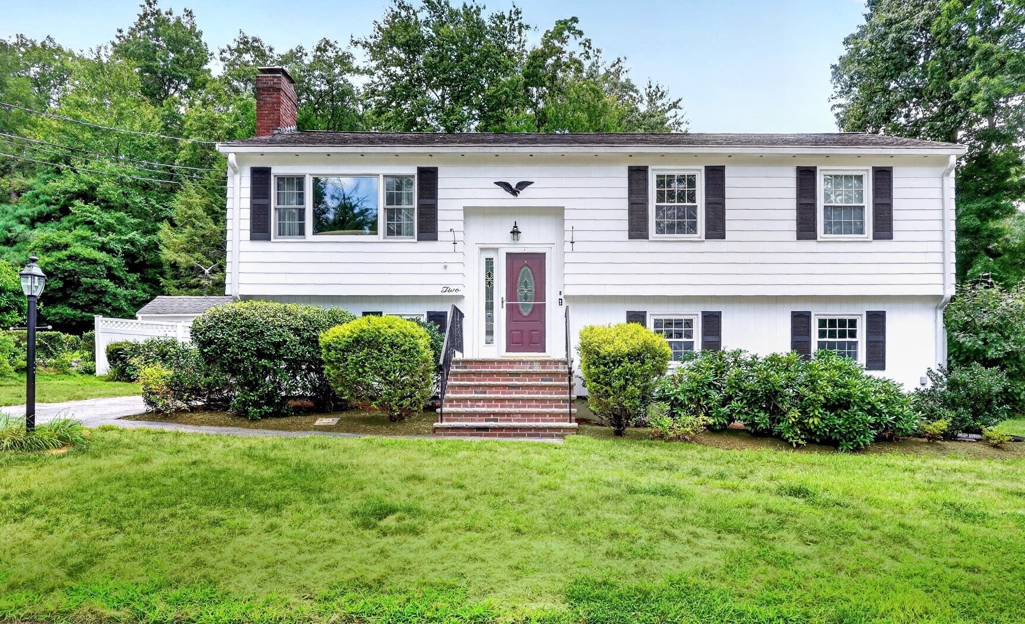 Single Family Residence at 2 Town Line Rd, Burlington MA 01803, Burlington, photo 33 of 34