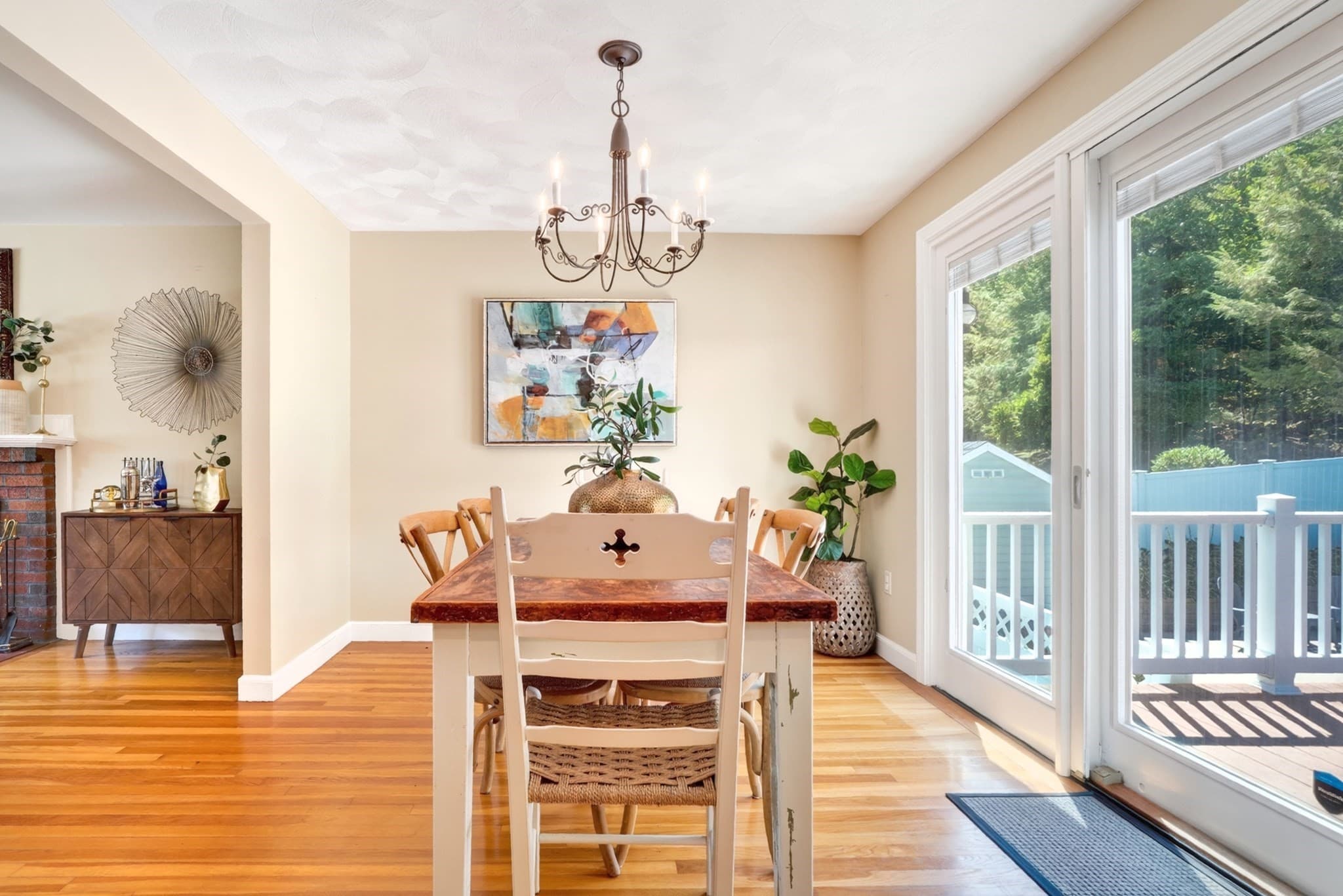 Single Family Residence at 2 Town Line Rd, Burlington MA 01803, Burlington, photo 8 of 34
