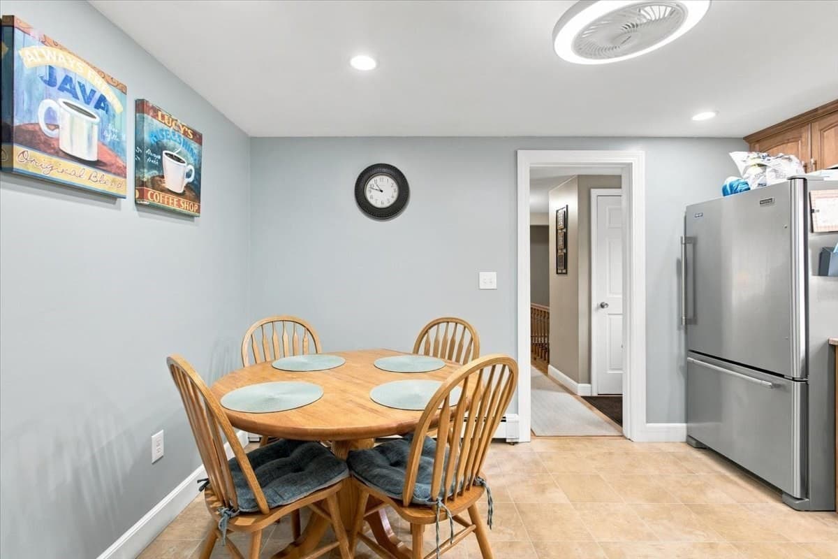 Single Family Residence at 29 Garfield Ave, Beverly MA 01915, Beverly, photo 14 of 35