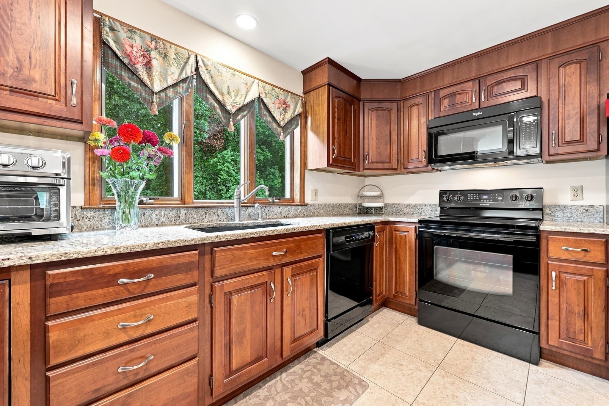 Single Family Residence at 104 Elm Street, Newbury MA 01922, Newbury, photo 14 of 42
