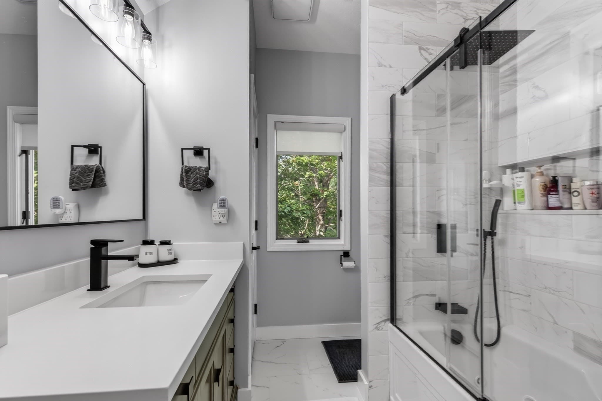 Condominium at 1200 Salem Street # 119, Lynnfield MA 01940, Lynnfield, photo 24 of 42