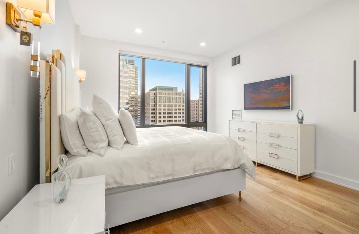 Condominium at 500 Atlantic Ave, Boston MA 02210, photo 6 of 27