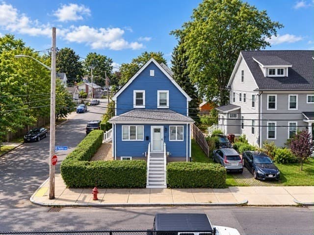 81 Tapley Ave, Revere MA 02151