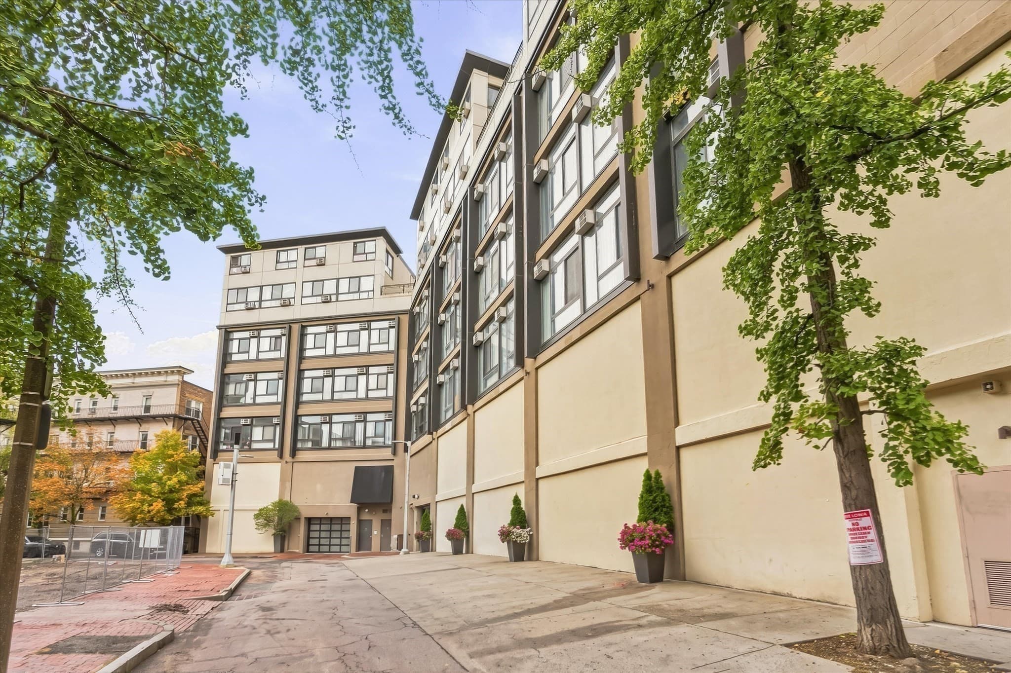 Condominium at 12 Stoneholm Street # 524, Boston MA 02115, photo 31 of 33