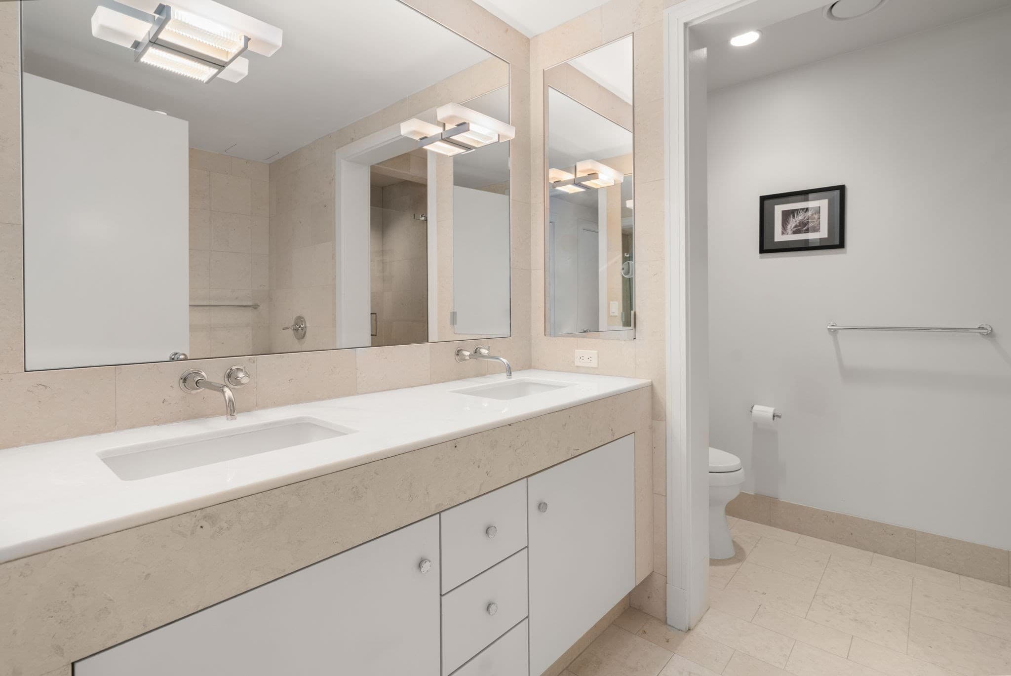 Condominium at 500 Atlantic Ave # 16M, Boston MA 02210, photo 10 of 24