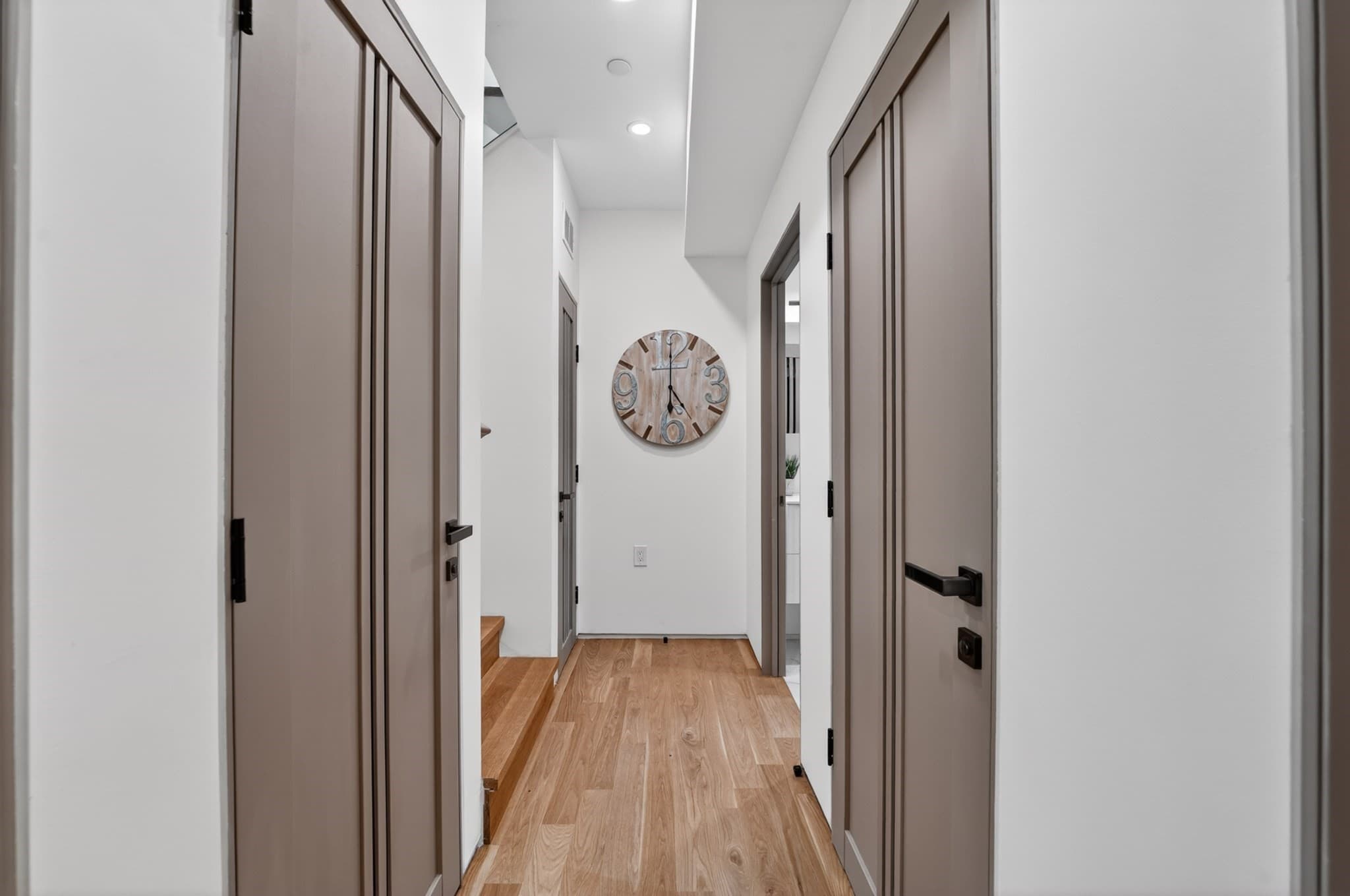 Condominium at 21-R Kent Court # R, Somerville MA 02143, Somerville, photo 30 of 37