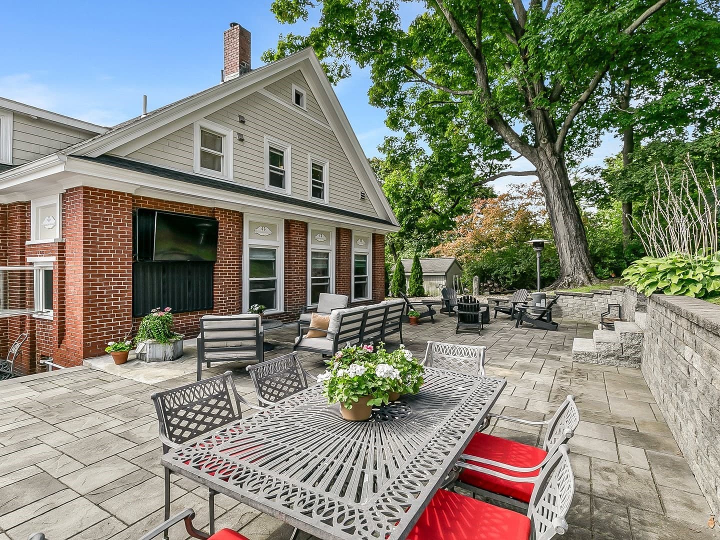Single Family Residence at 30 Hale St, Beverly MA 01915, Beverly, photo 4 of 42